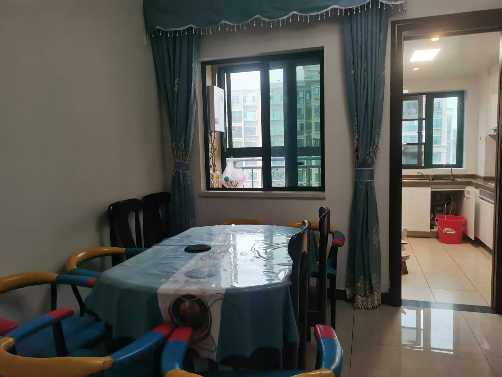 恒大绿洲 3室2厅1卫 1900.0元/月 恒大绿洲 3室2厅1卫 1900.0元/月室内图