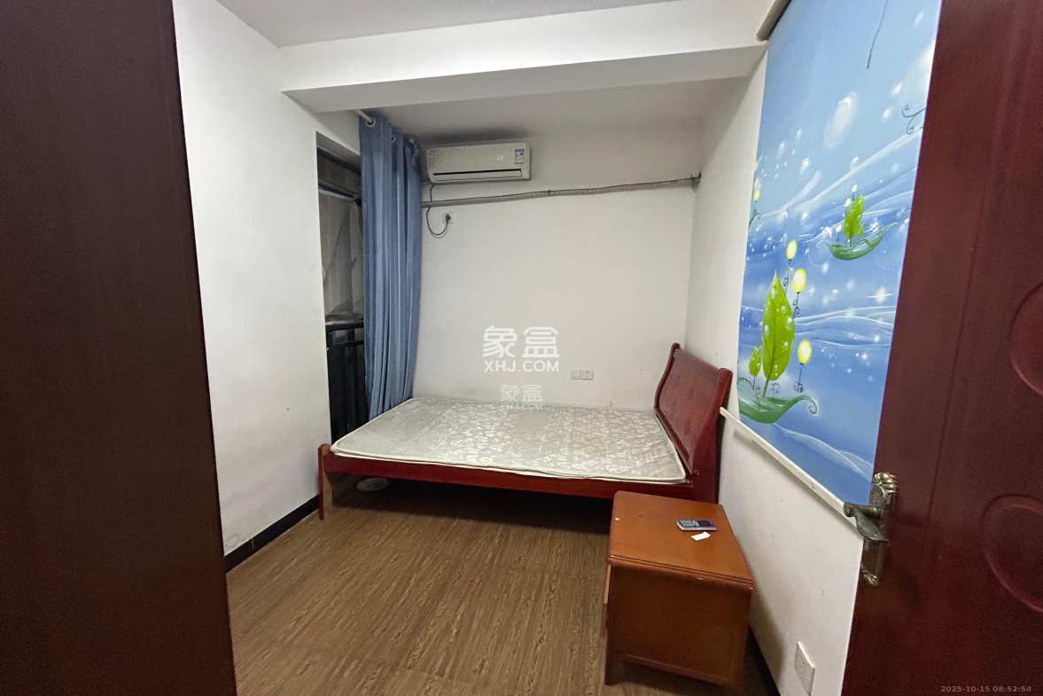 安泰嘉园(湘府邻伴) 3室2厅1卫 2200.0元/月 安泰嘉园(湘府邻伴) 3室2厅1卫 2200.0元/月室内图