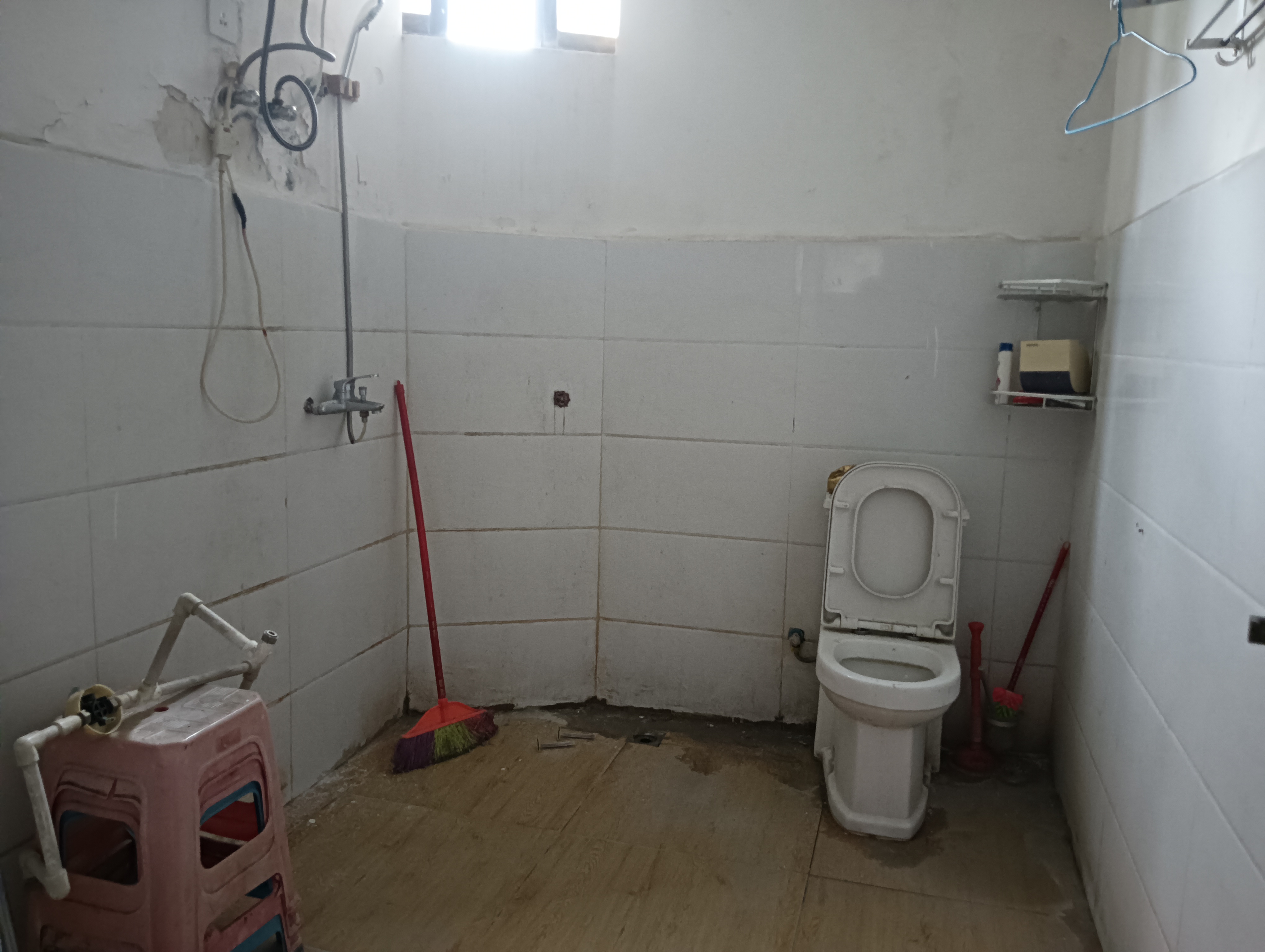 金融花园 4室2厅2卫 3000.0元/月 金融花园 4室2厅2卫 3000.0元/月室内图