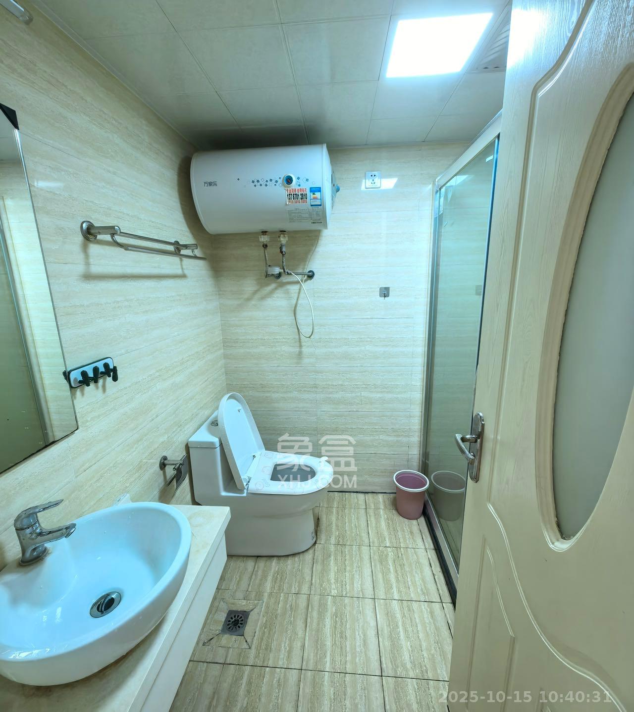 万芙锦城  1室1厅1卫    1600.0元/月室内图