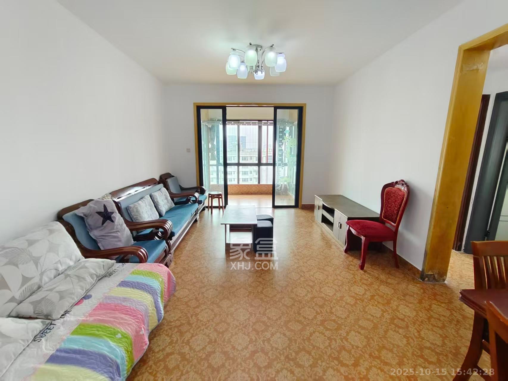 长大彩虹都  2室1厅1卫    2000.0元/月室内图