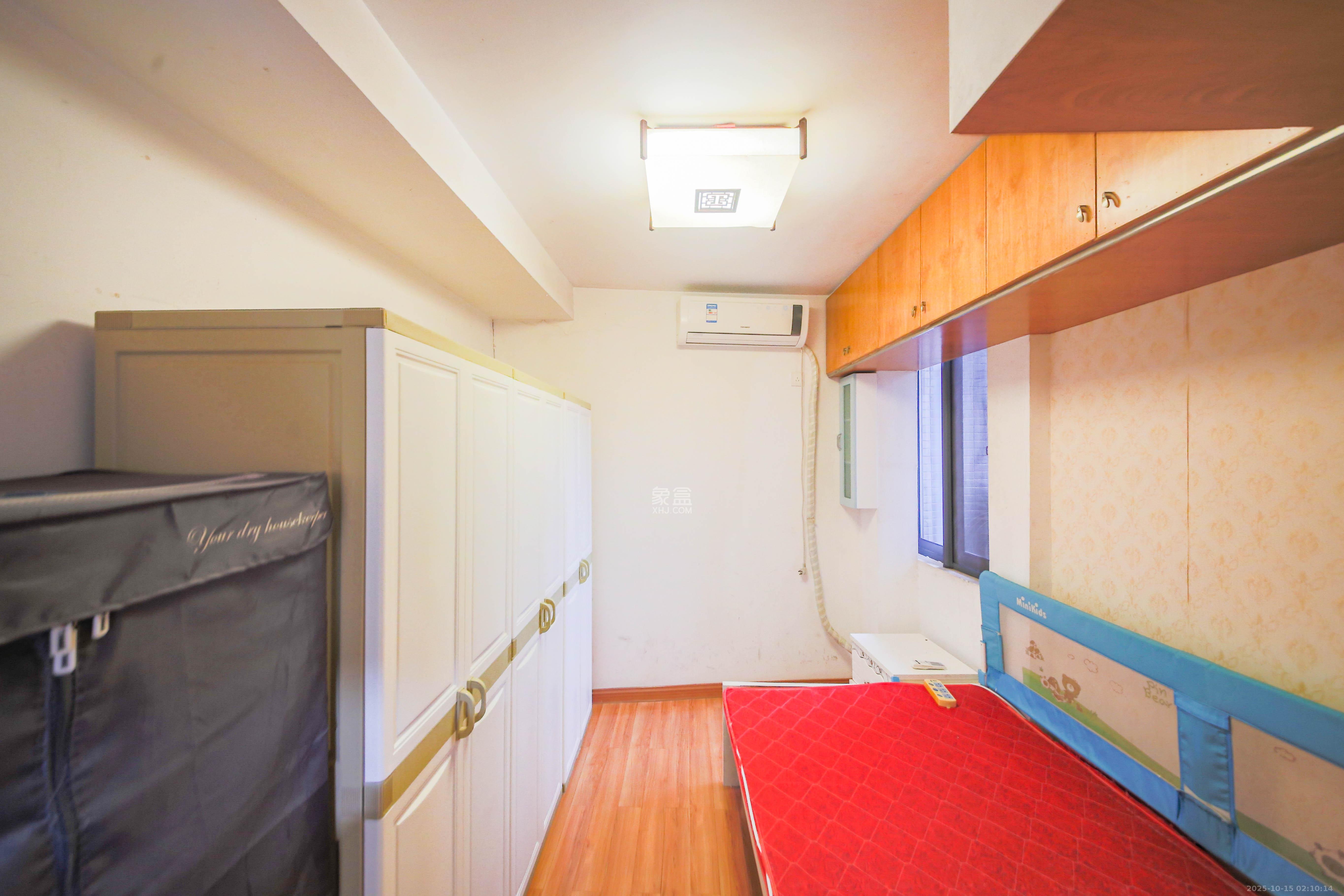 和庄  3室2厅1卫    78.0万 和庄  3室2厅1卫    78.0万卧室