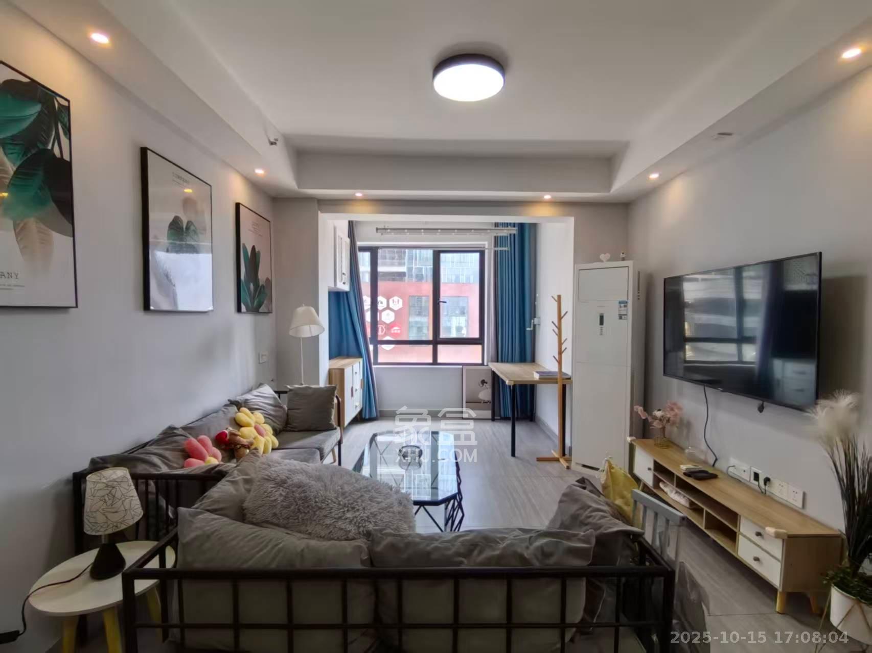 天健城 2室1厅1卫 3500.0元/月 天健城 2室1厅1卫 3500.0元/月室内图