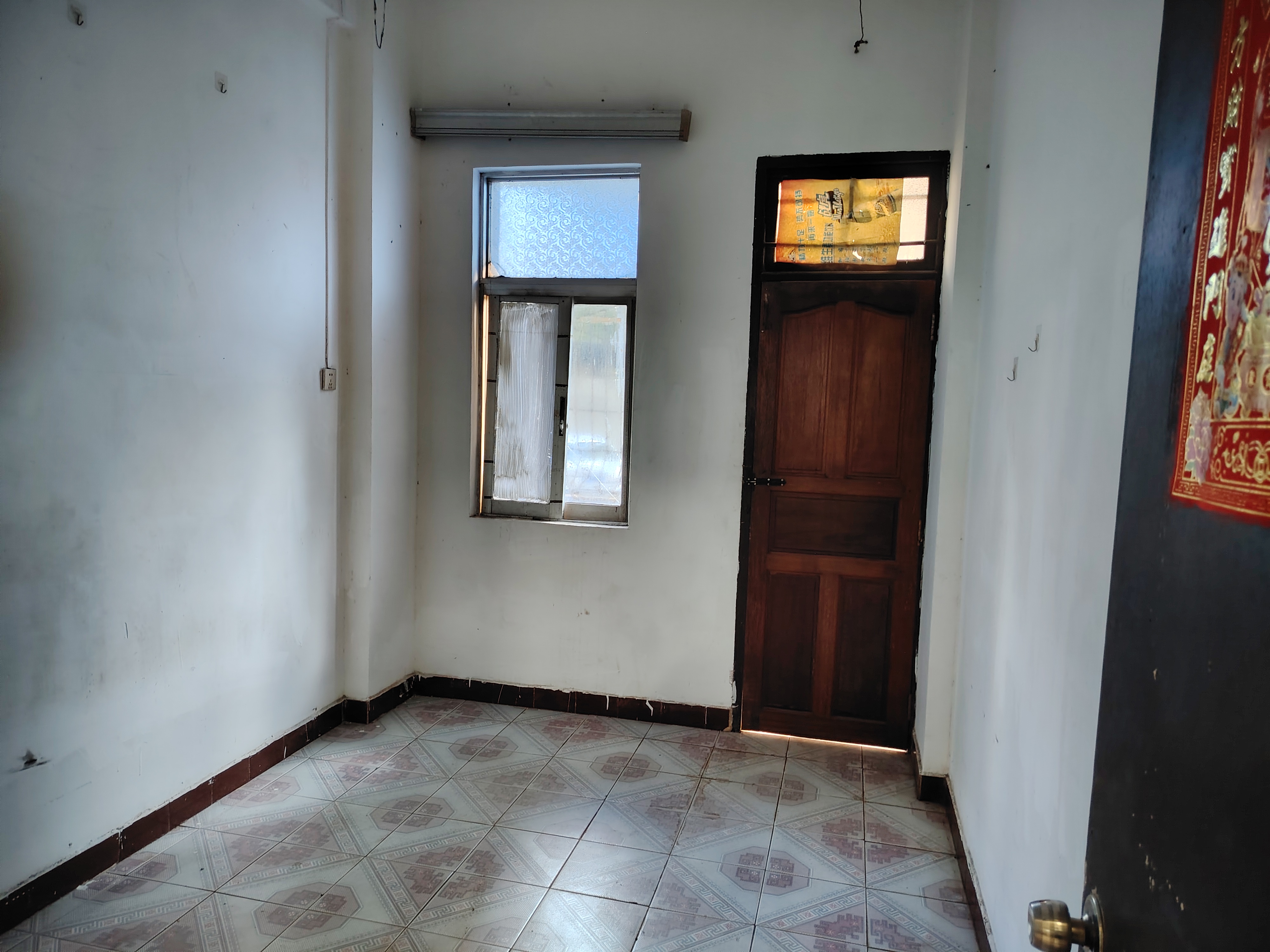 兰海佳园 4室2厅2卫 1300.0元/月 兰海佳园 4室2厅2卫 1300.0元/月室内图