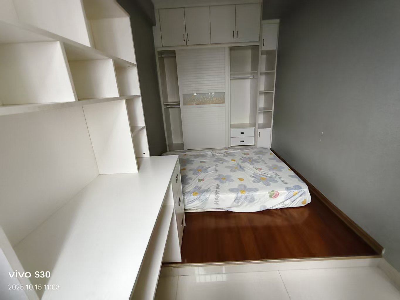 锦绣明珠  1室0厅0卫    1400.0元/月室内图