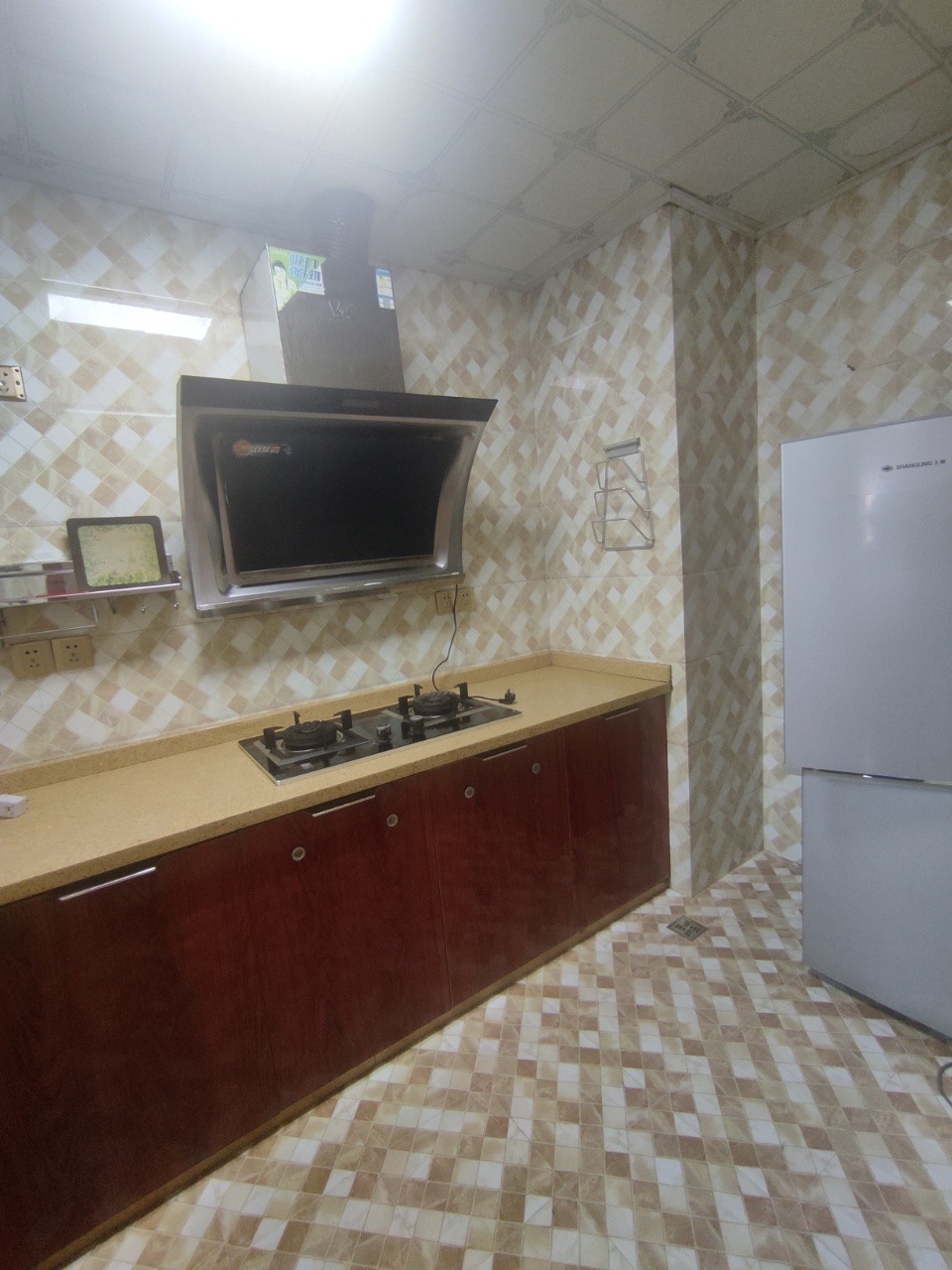 国兴城(B区)  2室2厅1卫    2700.0元/月 国兴城(B区)  2室2厅1卫    2700.0元/月室内图