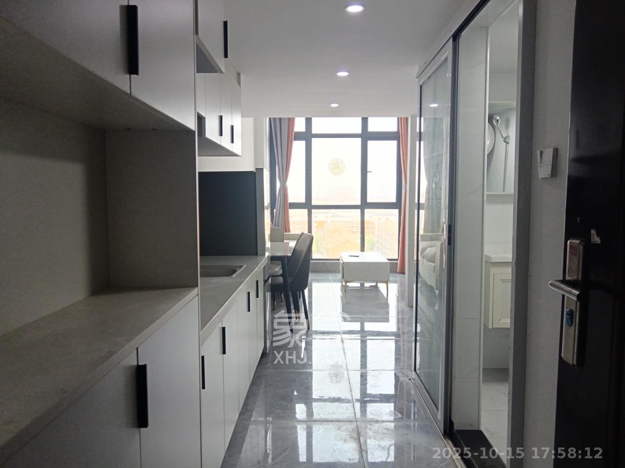 新长海D1站  1室1厅1卫    1600.0元/月