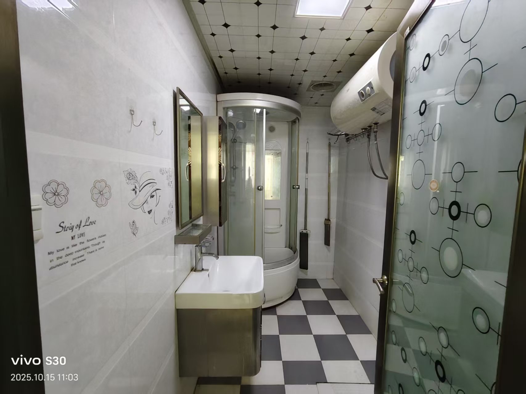 锦绣明珠  1室0厅0卫    1400.0元/月室内图