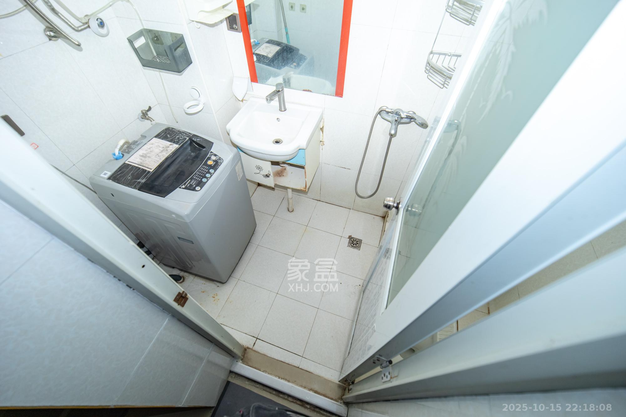 尚都花园城 1室1厅1卫 14.5万 尚都花园城 1室1厅1卫 14.5万卫生间