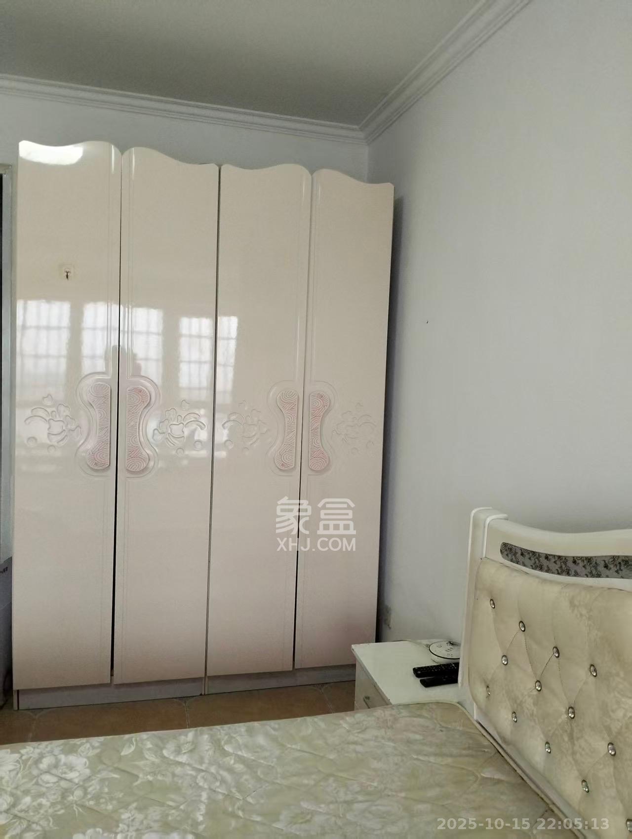 美利新世界  1室1厅1卫    1300.0元/月室内图