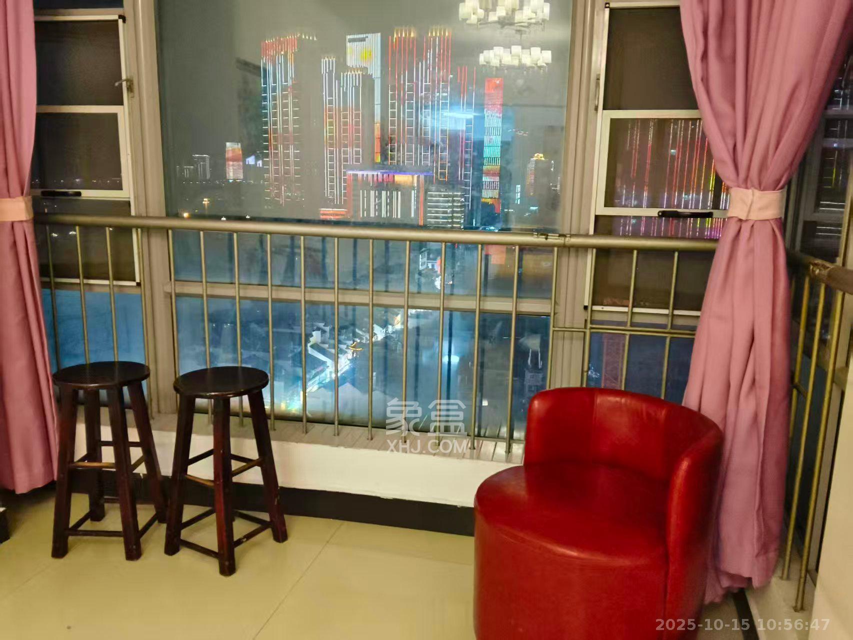 BOBO国际  1室1厅1卫    2400.0元/月 BOBO国际  1室1厅1卫    2400.0元/月室内图