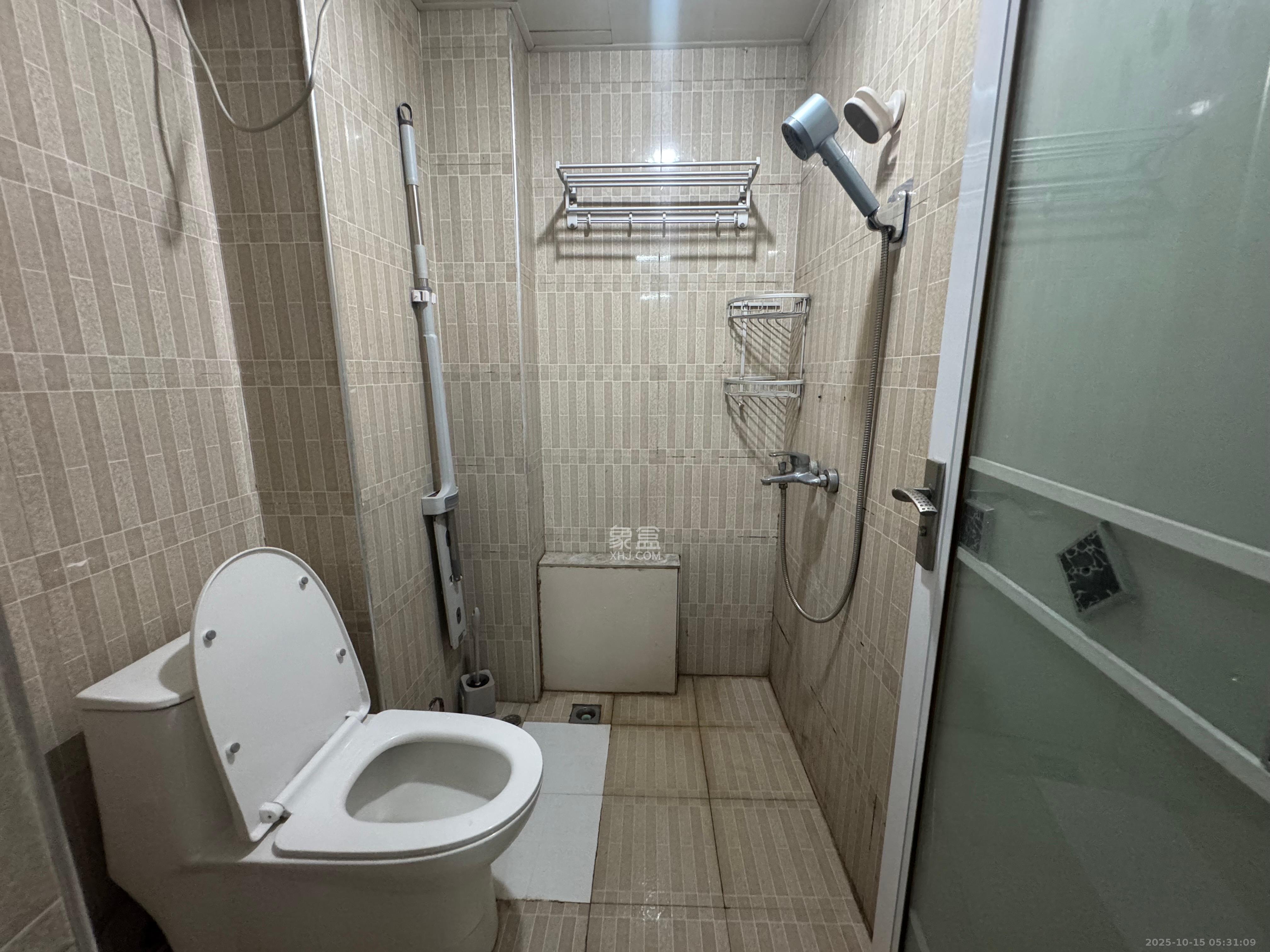 万博汇  1室1厅1卫    1600.0元/月室内图