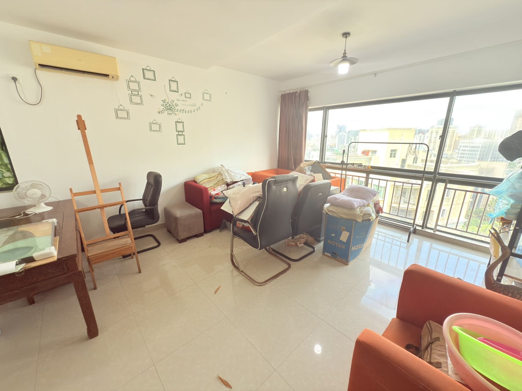 康馨花园  3室2厅1卫    2000.0元/月室内图