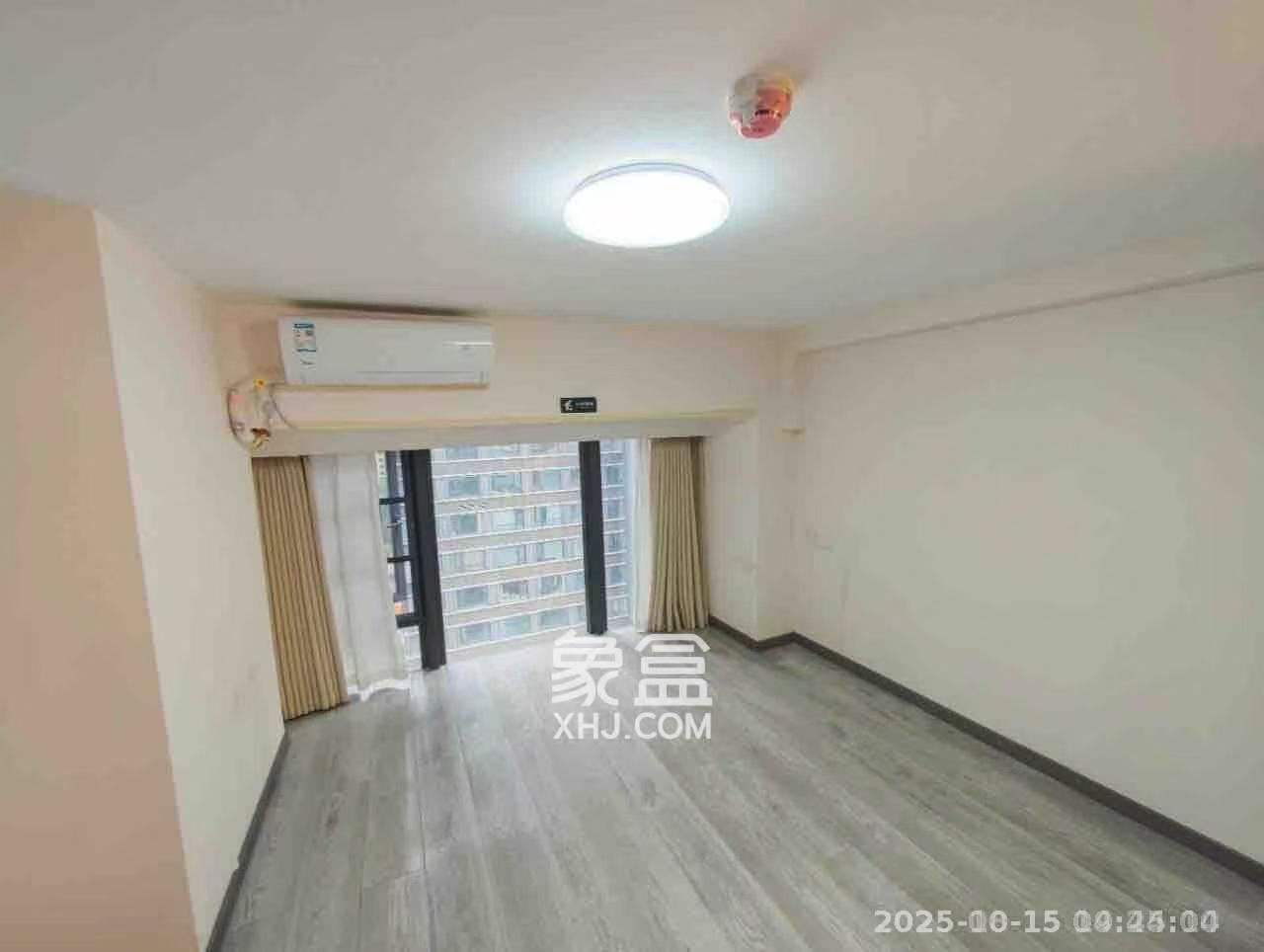 龙湖铂金岛 2室1厅1卫 2500.0元/月 龙湖铂金岛 2室1厅1卫 2500.0元/月室内图