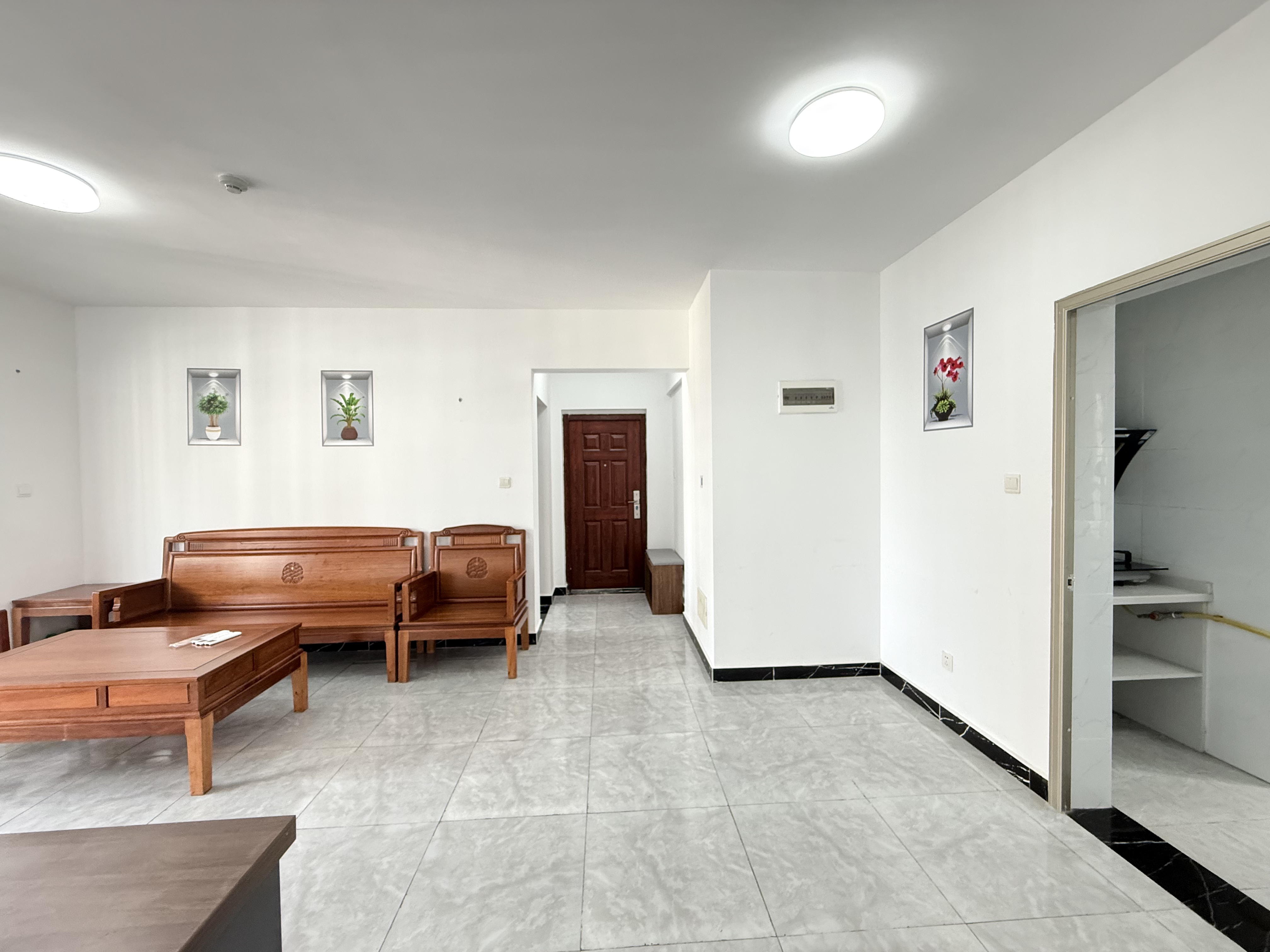 坡博家园一区 4室2厅2卫 3100.0元/月 坡博家园一区 4室2厅2卫 3100.0元/月室内图