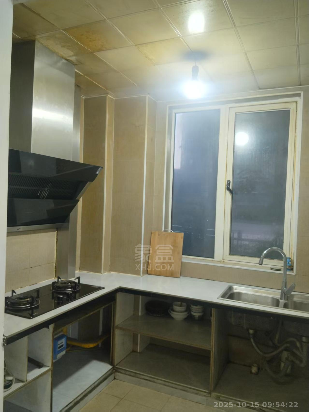 九八缔景城 3室2厅2卫 1500.0元/月 九八缔景城 3室2厅2卫 1500.0元/月室内图