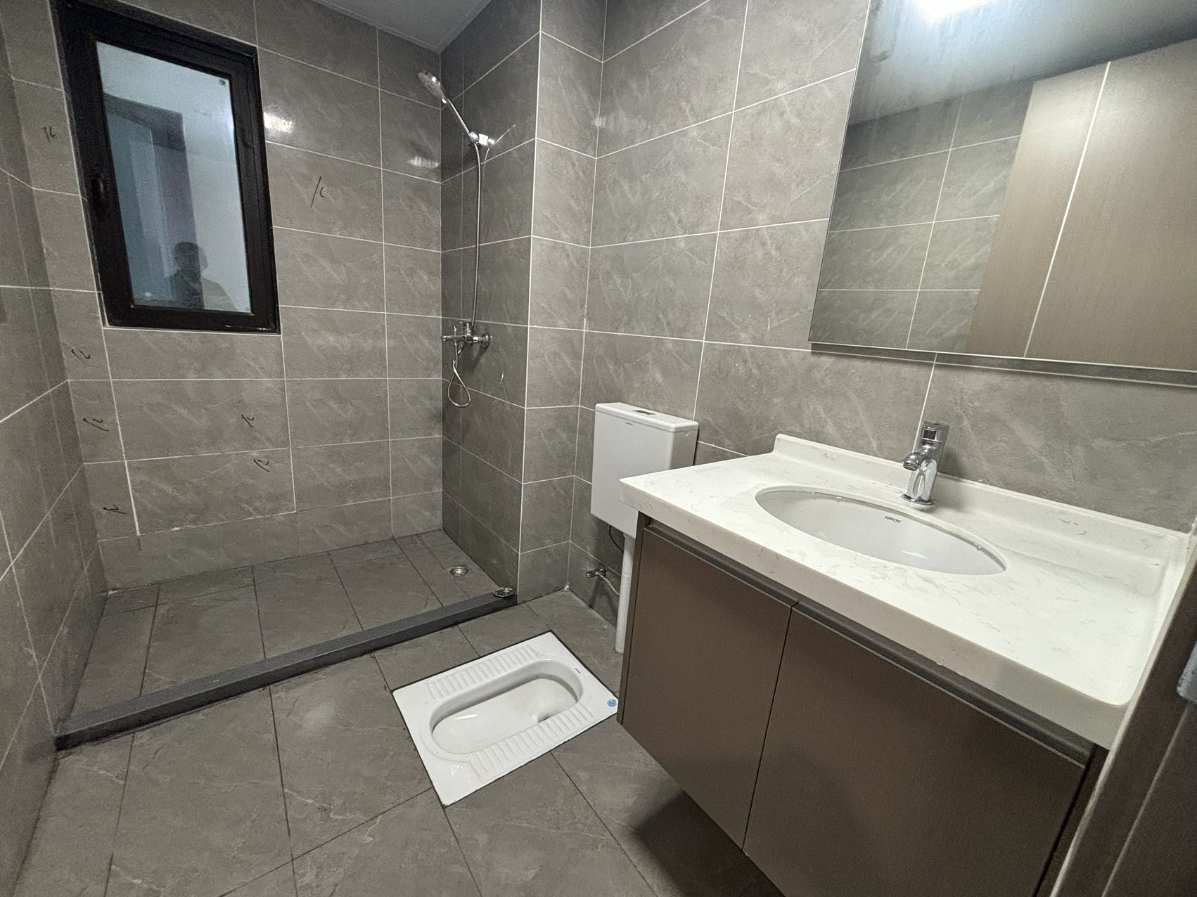 金科集美东方  3室2厅2卫    1700.0元/月室内图