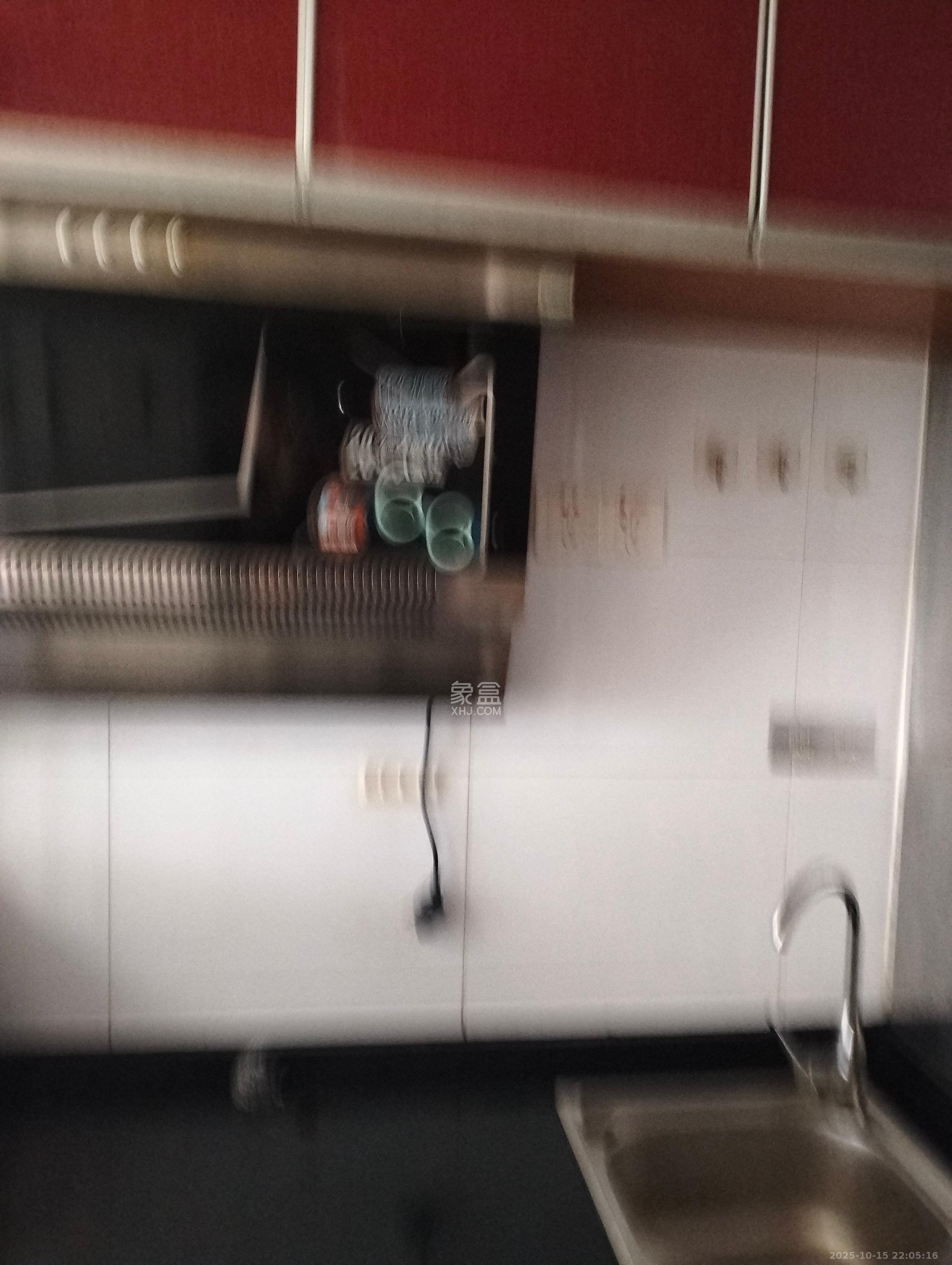 美利新世界  1室1厅1卫    1300.0元/月室内图