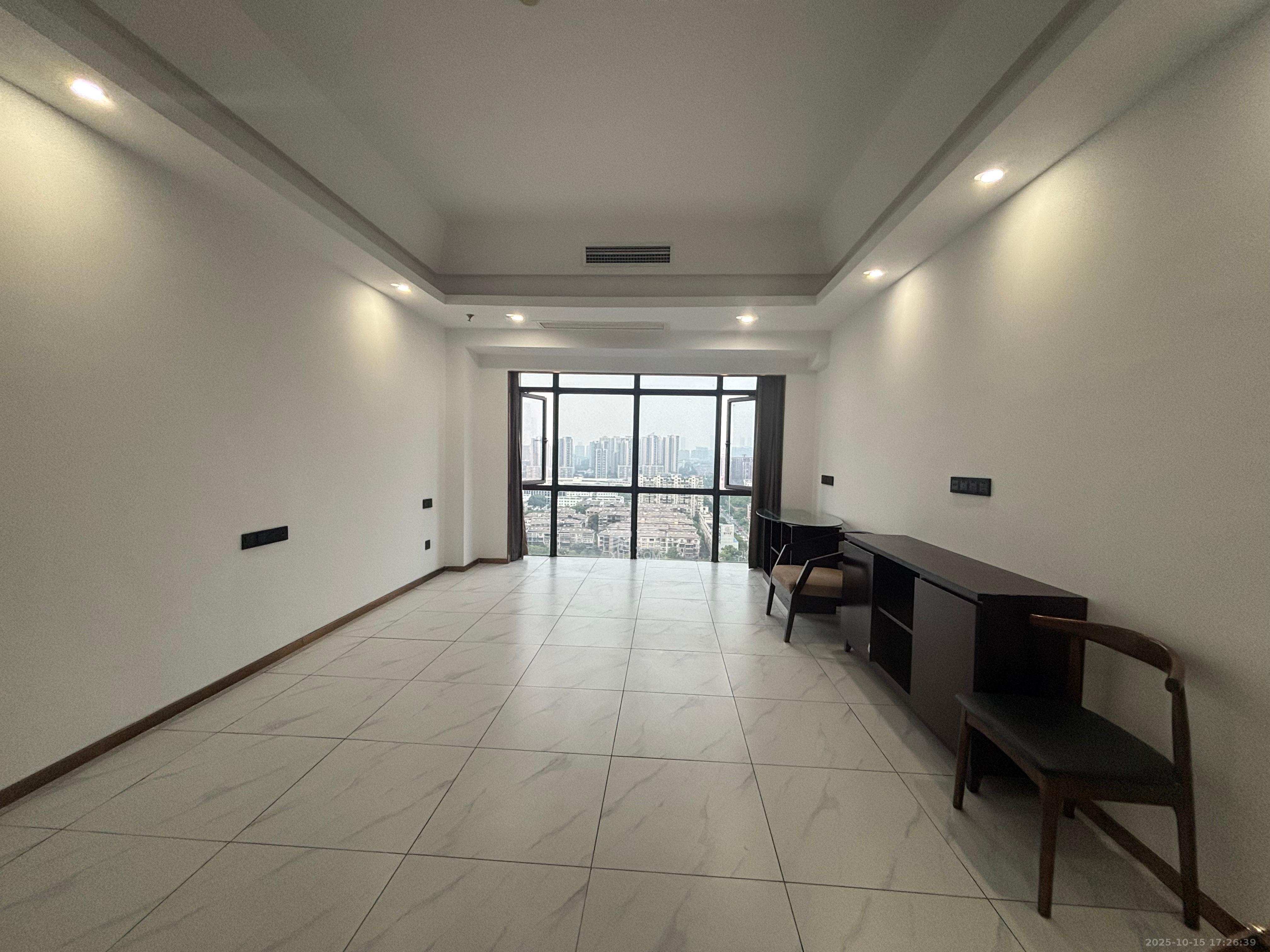 潇湘名城(新里程潇湘名城) 1室1厅1卫 1600.0元/月 潇湘名城(新里程潇湘名城) 1室1厅1卫 1600.0元/月室内图