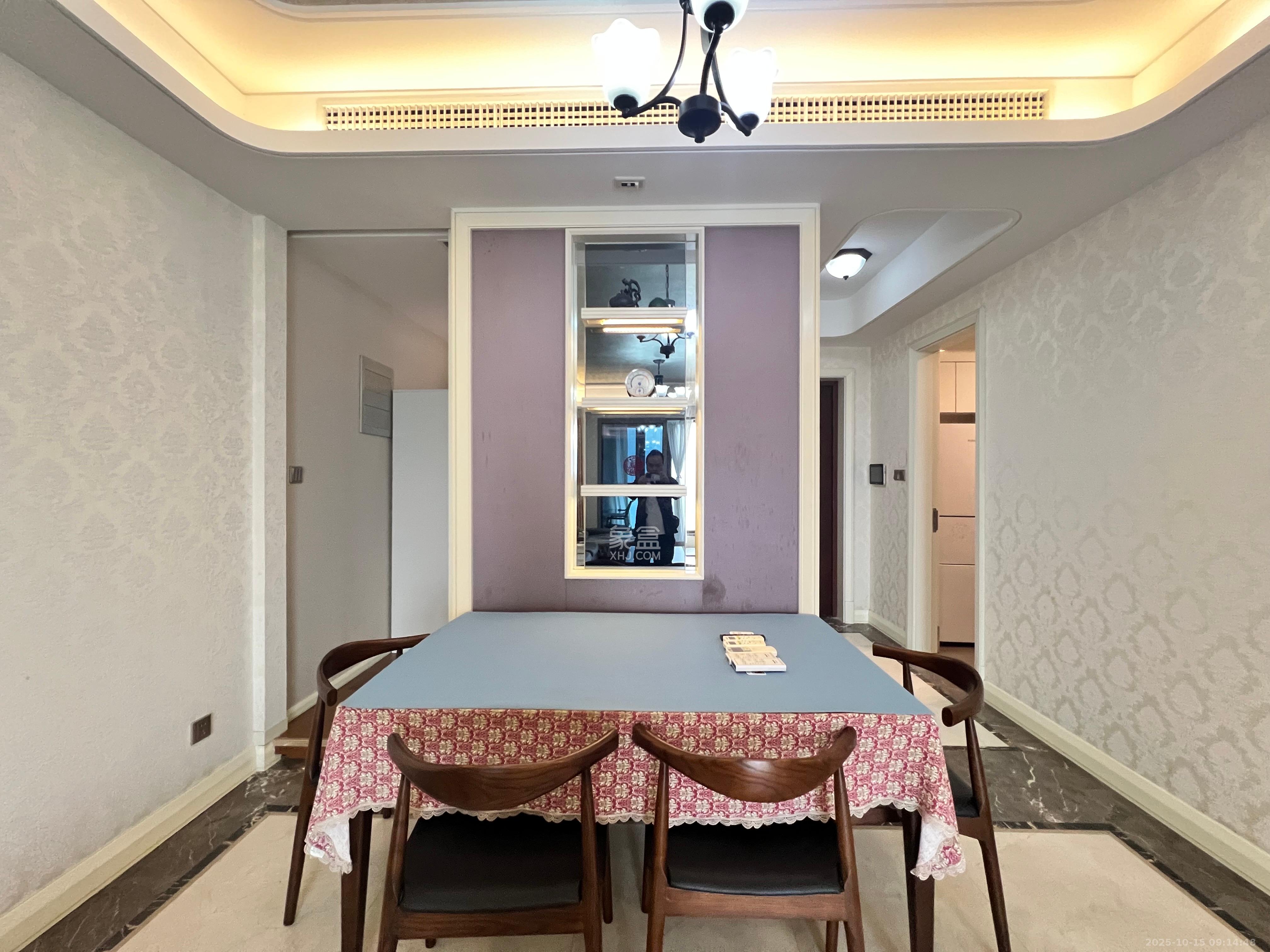 梅溪湖金茂府(金茂广场)(金茂览秀城)  2室2厅2卫    4000.0元/月 梅溪湖金茂府(金茂广场)(金茂览秀城)  2室2厅2卫    4000.0元/月室内图