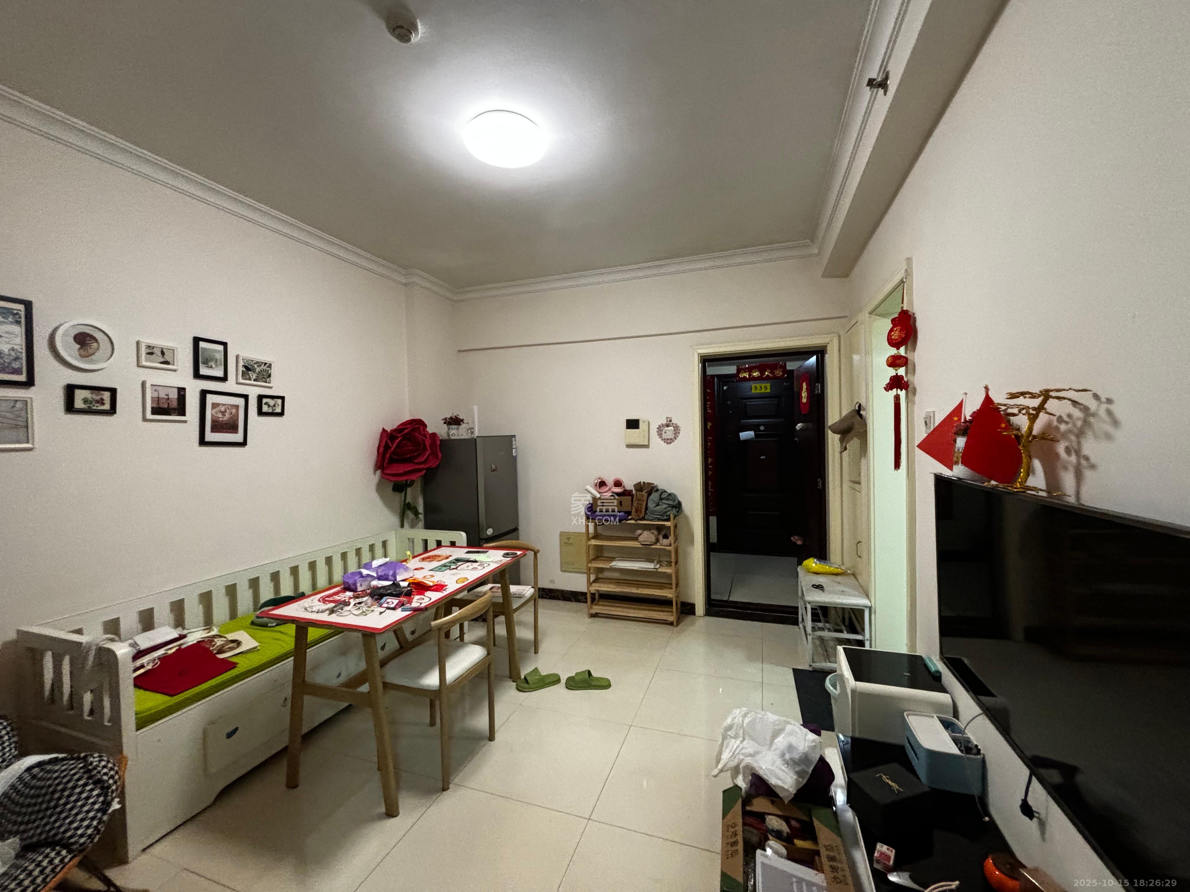 中建芙蓉工社 2室1厅1卫 1600.0元/月 中建芙蓉工社 2室1厅1卫 1600.0元/月室内图