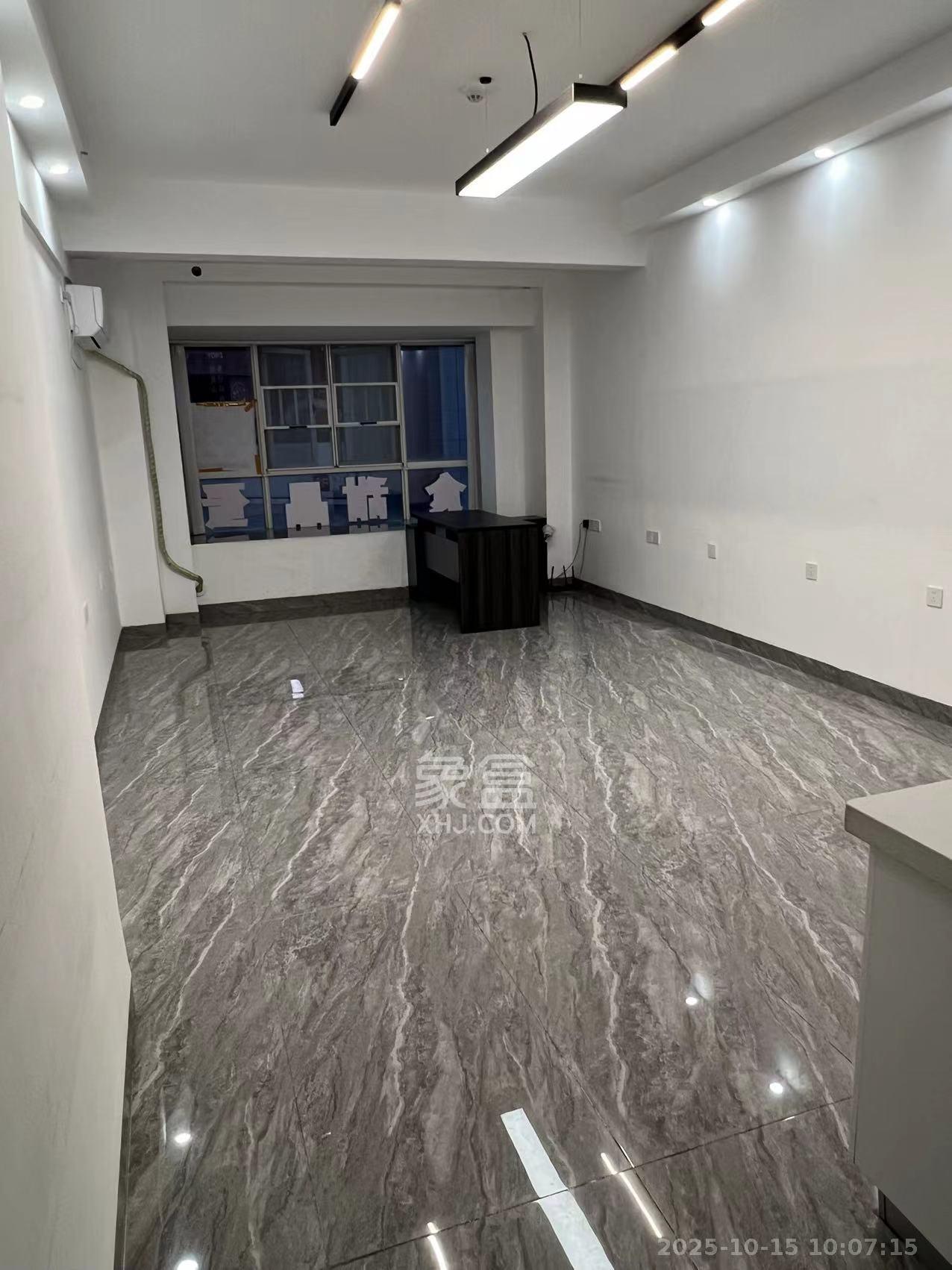 中建嘉和城 1室1厅1卫 1600.0元/月 中建嘉和城 1室1厅1卫 1600.0元/月室内图