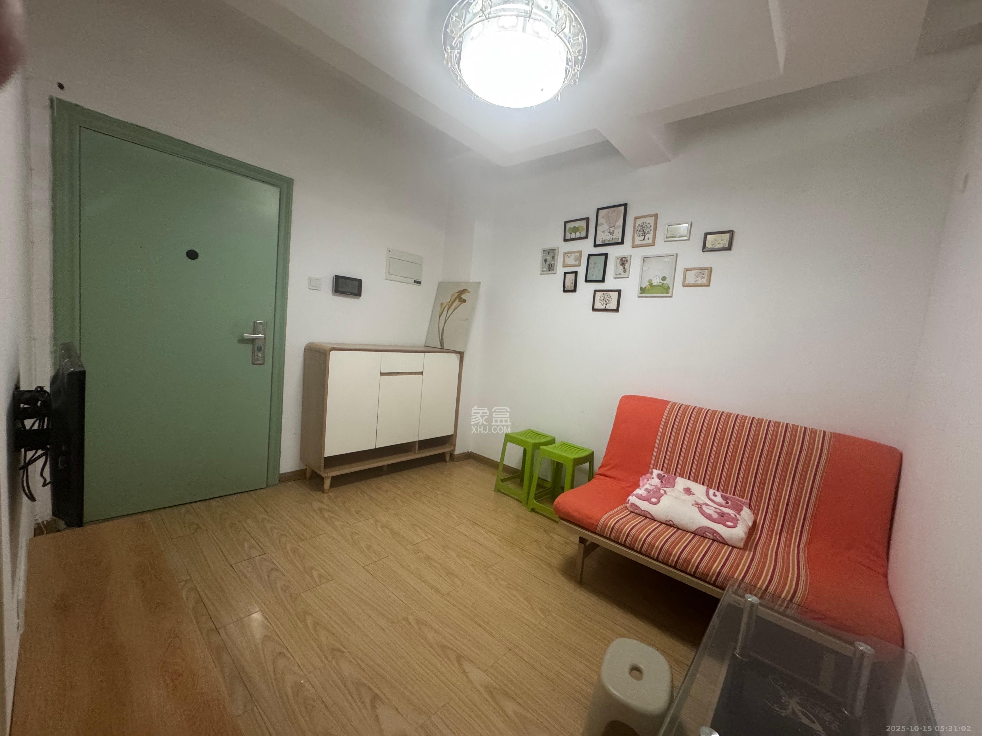 万博汇  1室1厅1卫    1600.0元/月