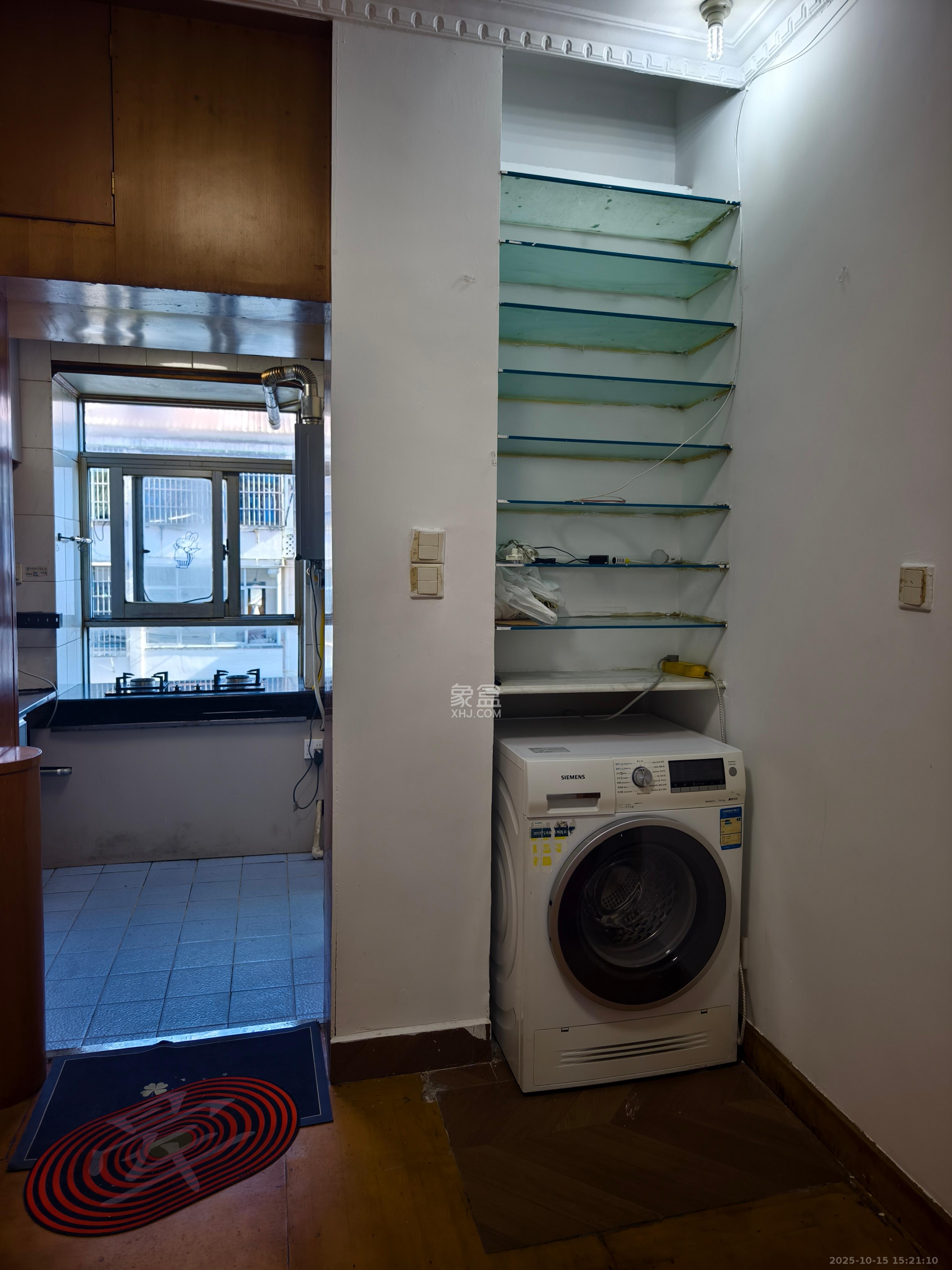 桂花二村  3室1厅1卫    1500.0元/月