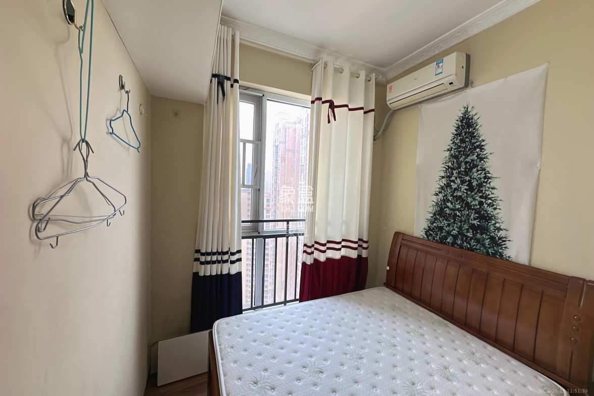 COCO蜜城 3室2厅1卫 2300.0元/月 COCO蜜城 3室2厅1卫 2300.0元/月室内图