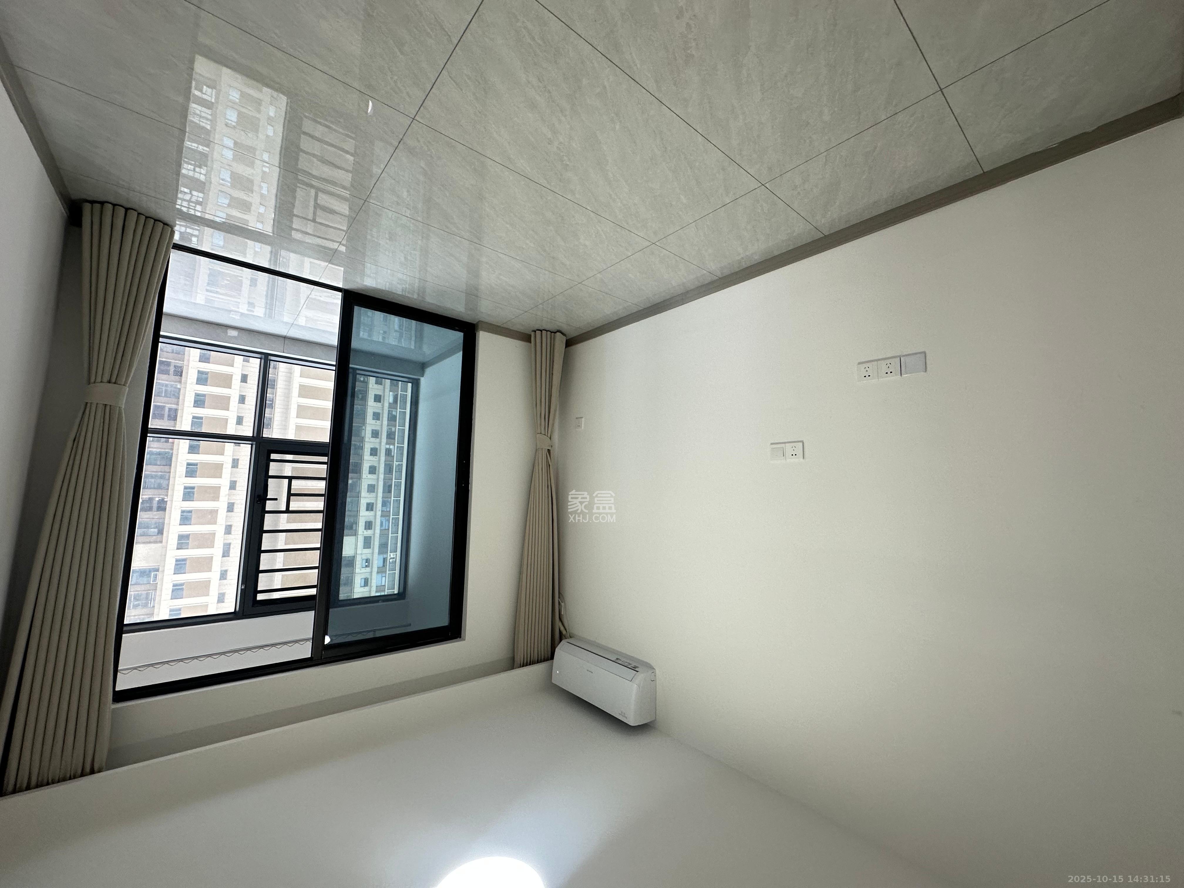 旭辉国悦府  3室2厅2卫    3500.0元/月 旭辉国悦府  3室2厅2卫    3500.0元/月室内图