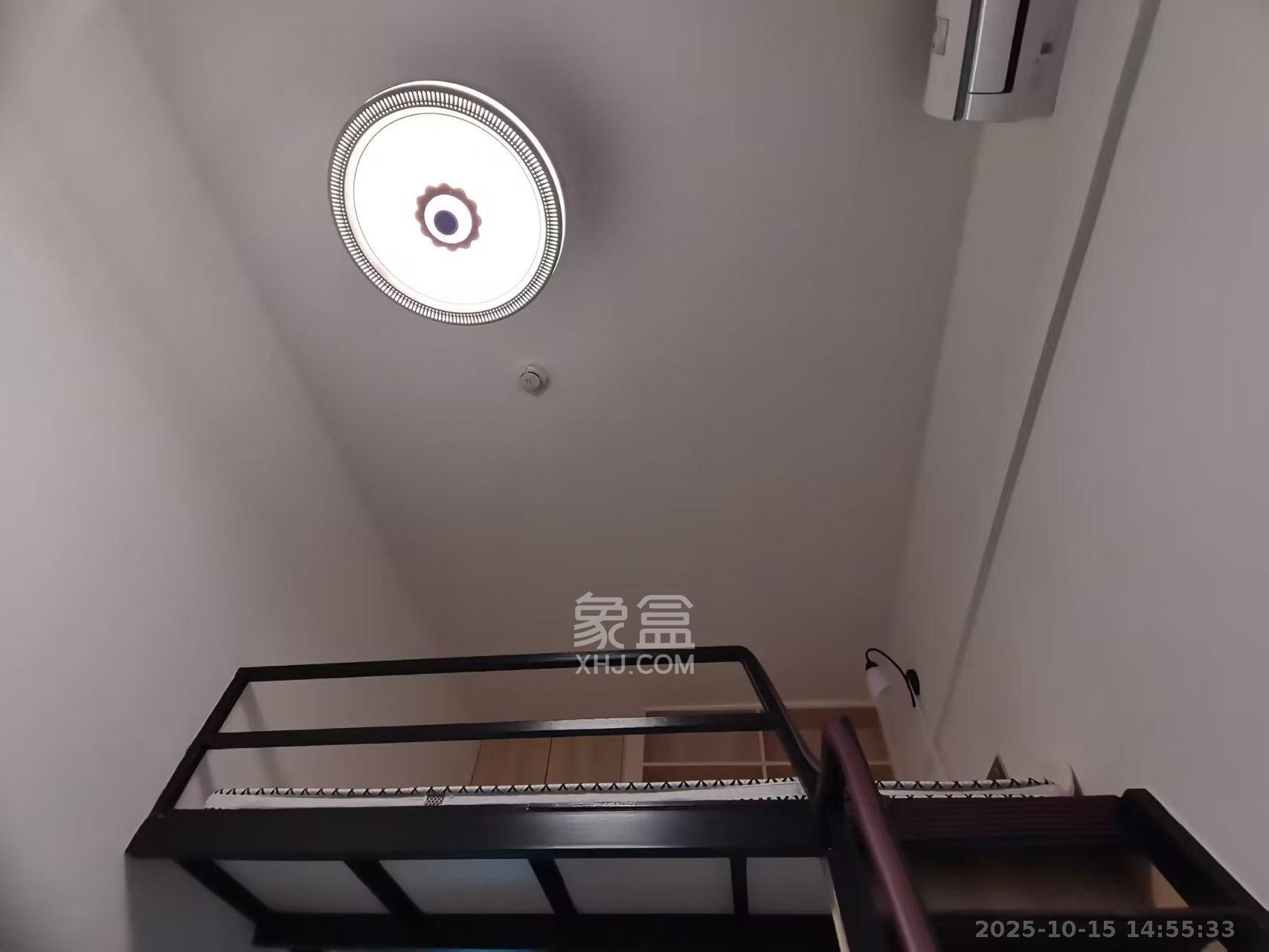 叠彩兰亭  1室1厅1卫    1200.0元/月室内图