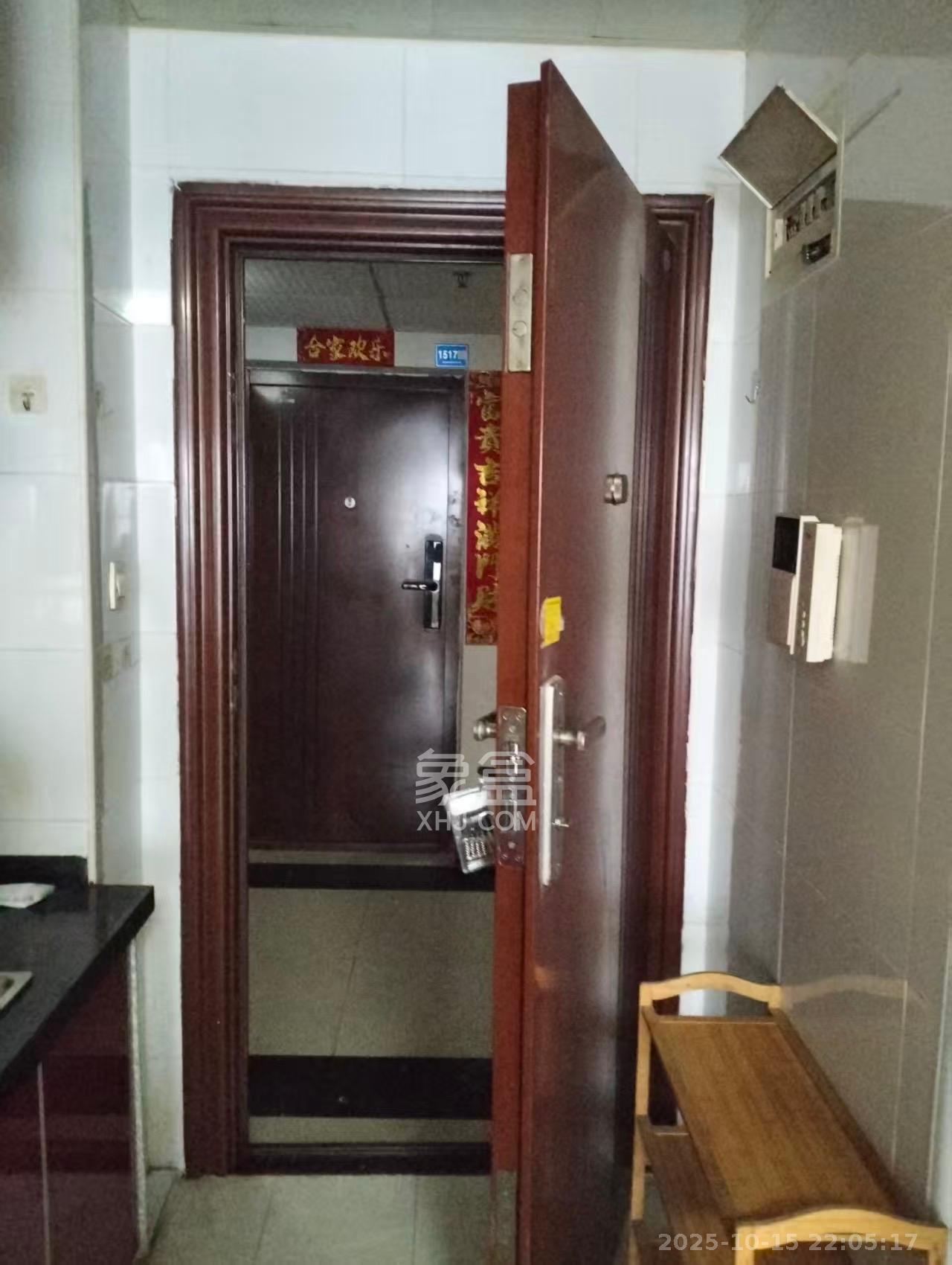 美利新世界  1室1厅1卫    1300.0元/月室内图