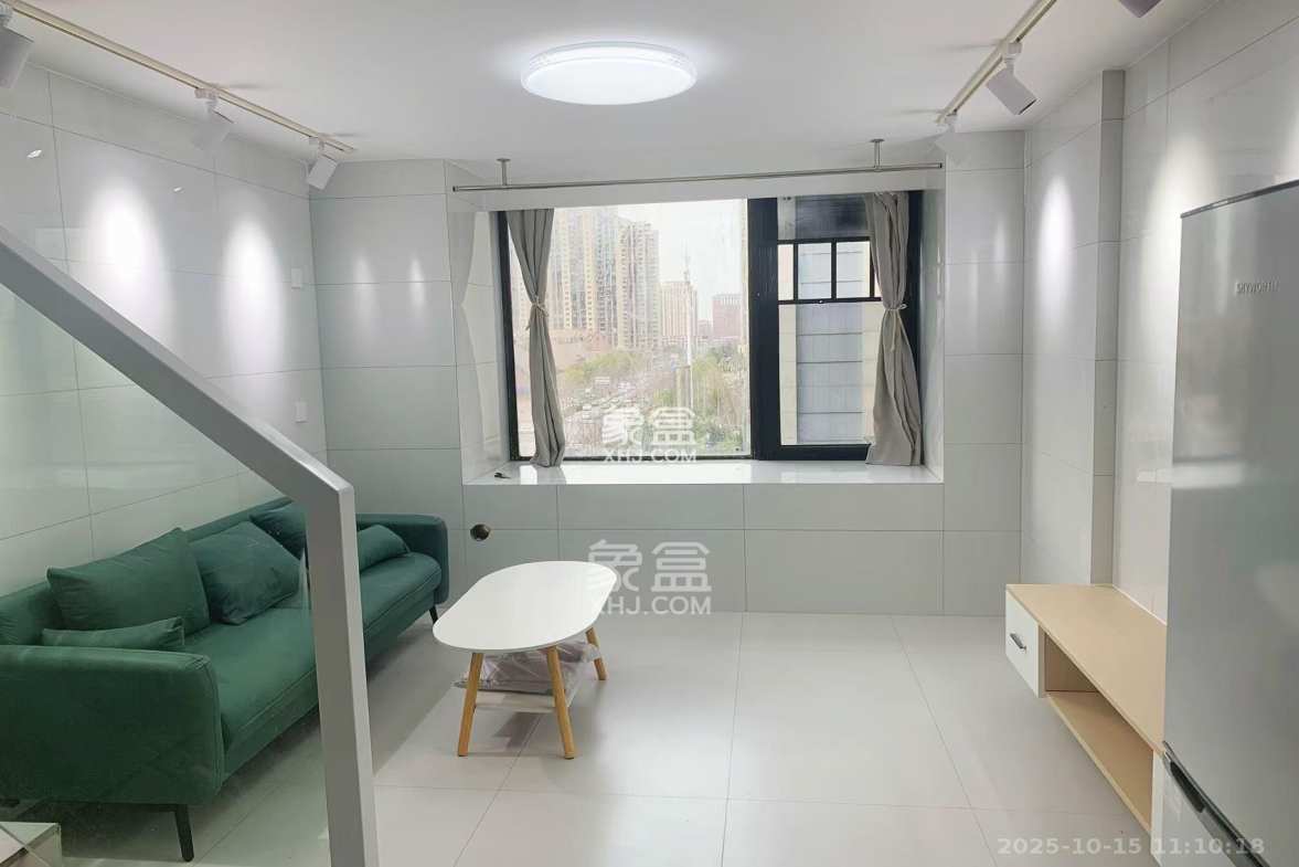 新城悦隽公园 1室0厅0卫 1600.0元/月 新城悦隽公园 1室0厅0卫 1600.0元/月室内图