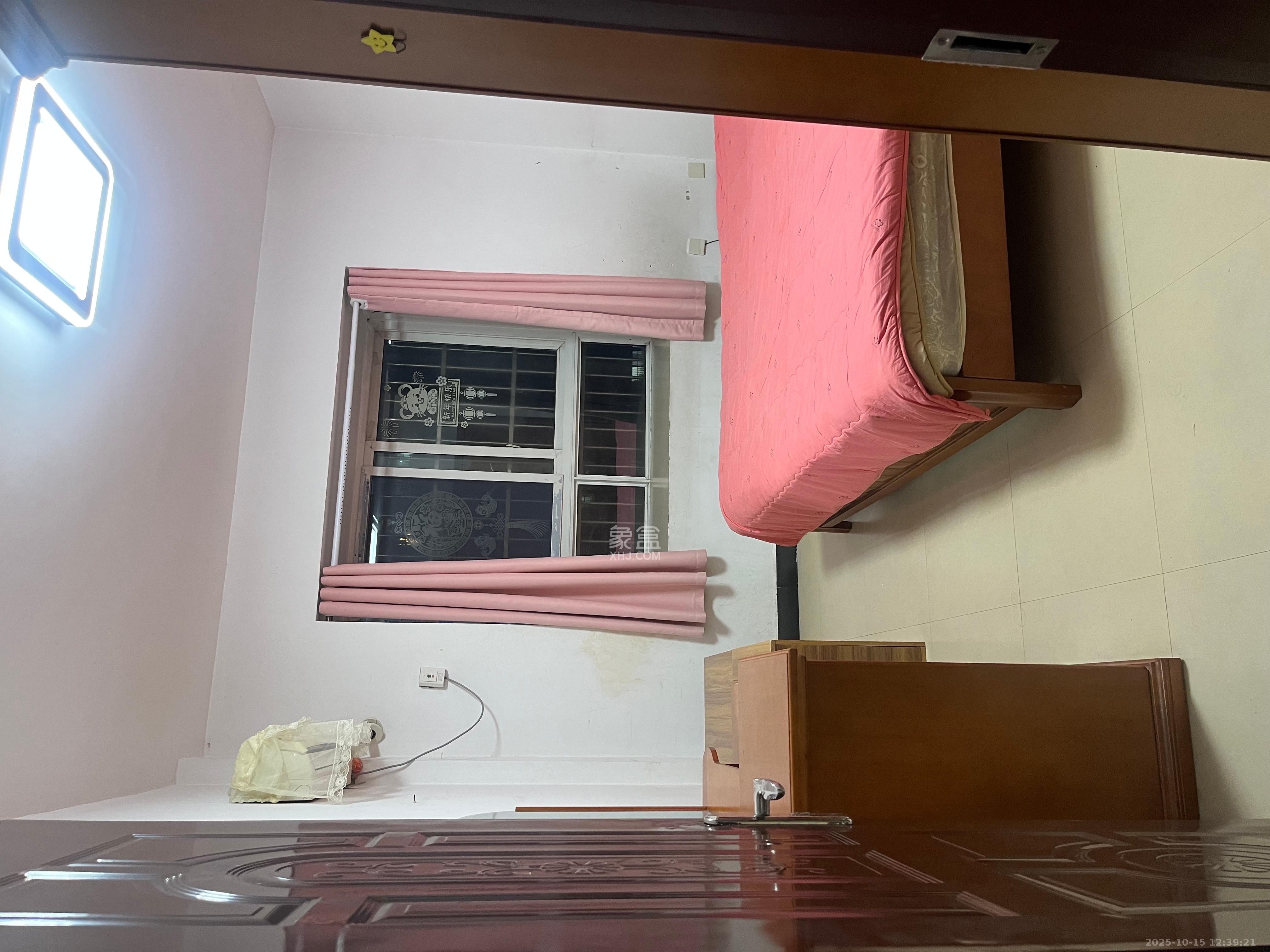 东门尚苑  2室2厅1卫    1500.0元/月 东门尚苑  2室2厅1卫    1500.0元/月室内图