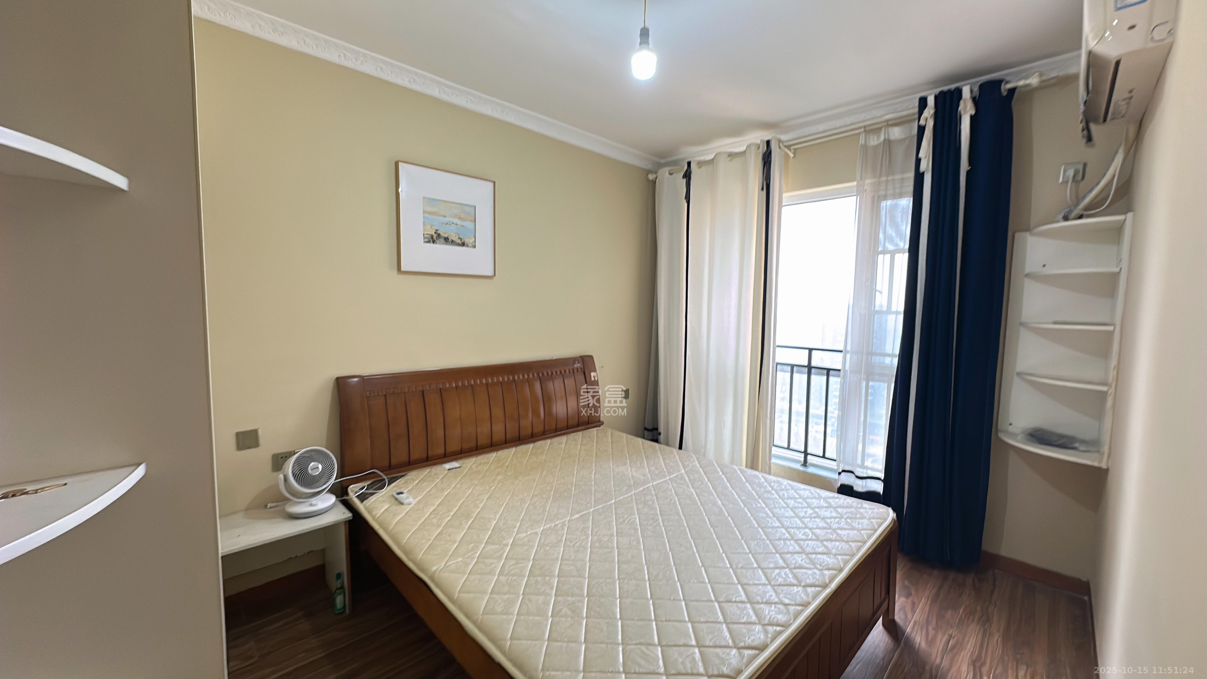 COCO蜜城 3室2厅1卫 2300.0元/月 COCO蜜城 3室2厅1卫 2300.0元/月室内图