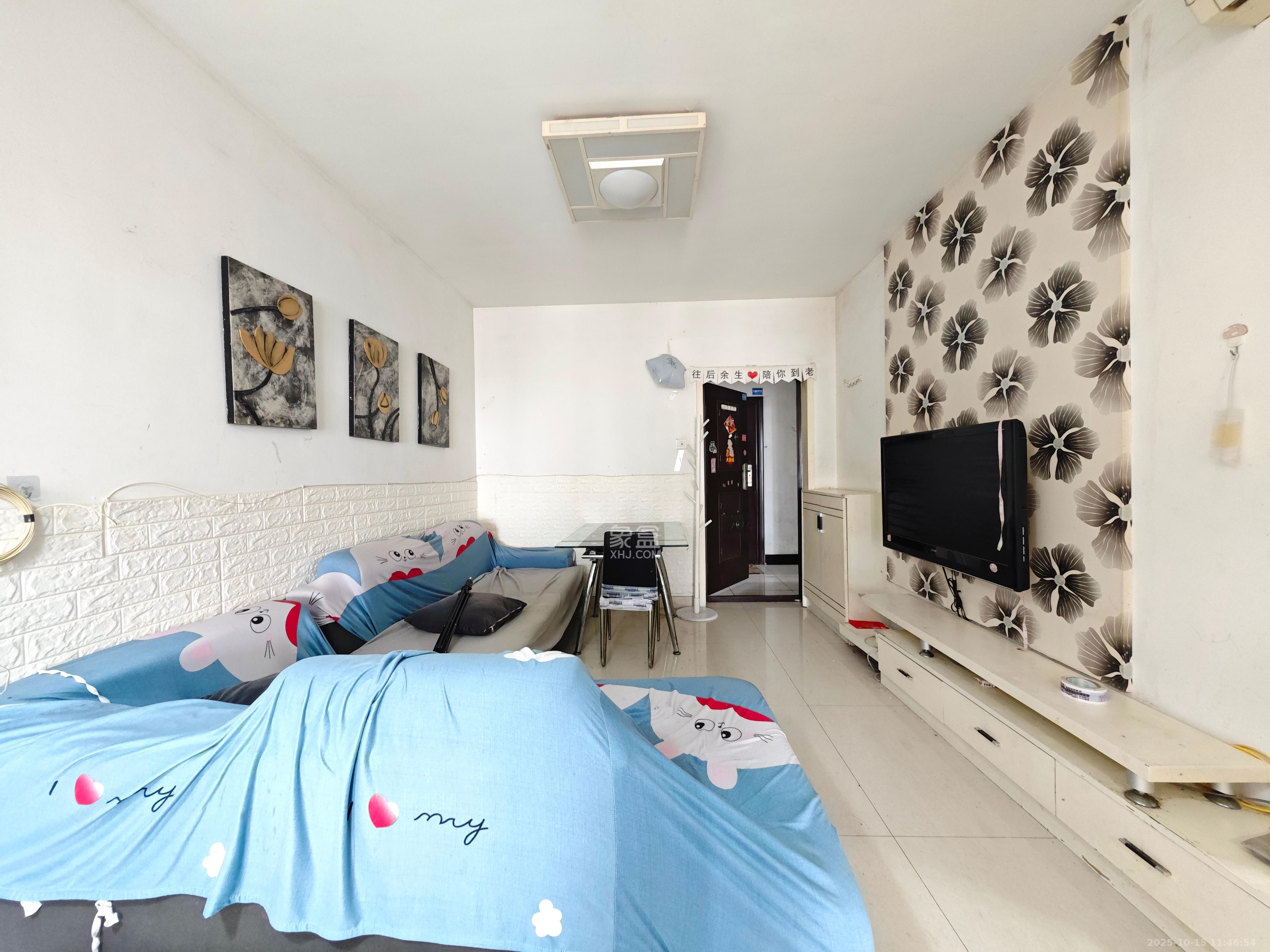 都市金领 2室1厅1卫 1580.0元/月 都市金领 2室1厅1卫 1580.0元/月室内图