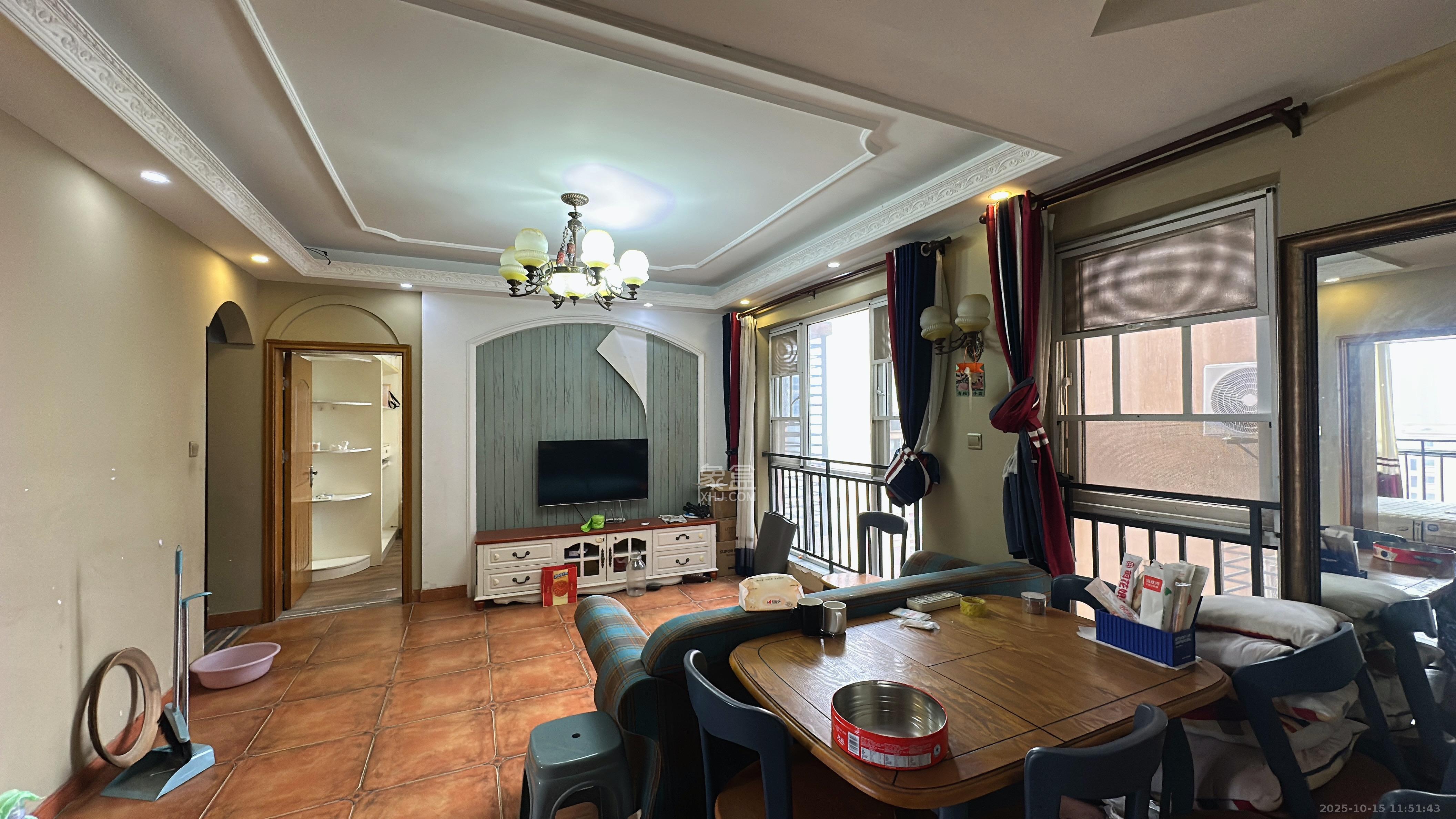 COCO蜜城 3室2厅1卫 2300.0元/月 COCO蜜城 3室2厅1卫 2300.0元/月室内图