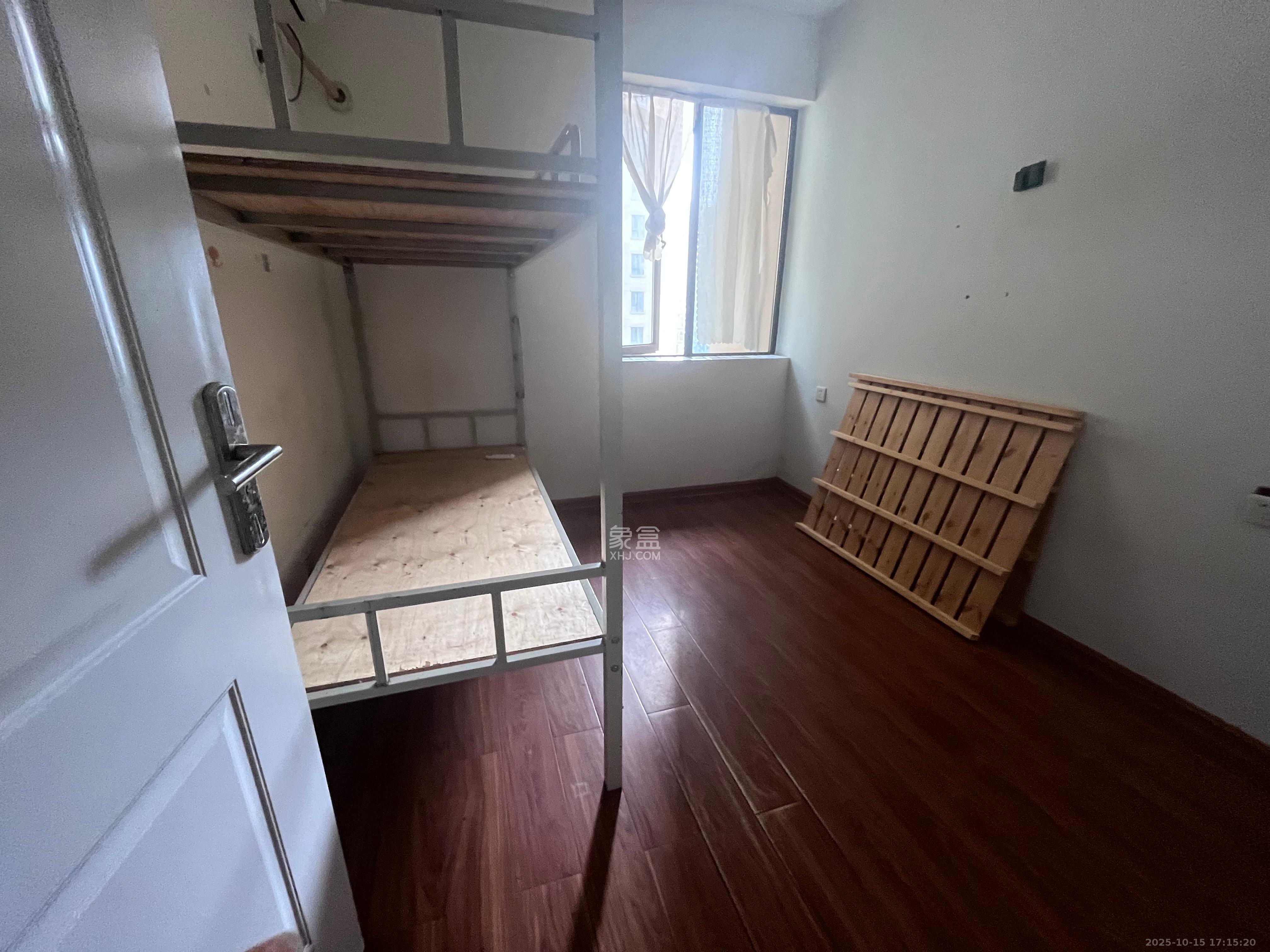 协信星澜汇  3室2厅2卫    3300.0元/月室内图