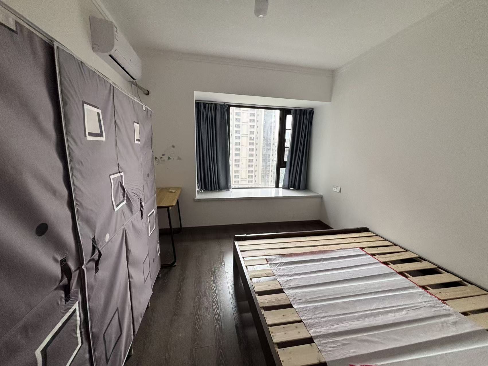 金科集美东方  3室2厅2卫    1700.0元/月室内图