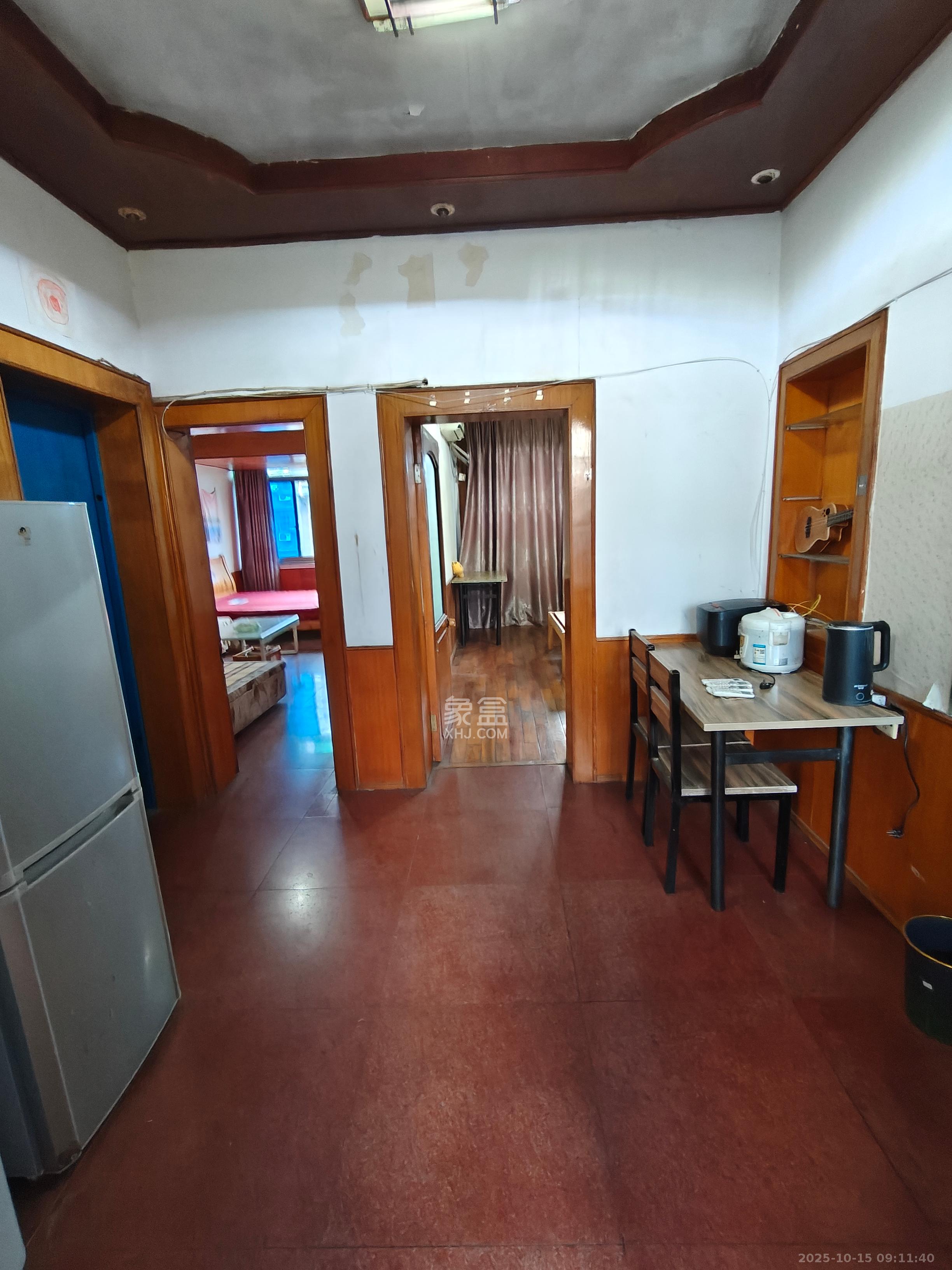 赤岗小区(一二三片) 3室1厅1卫 1500.0元/月 赤岗小区(一二三片) 3室1厅1卫 1500.0元/月室内图