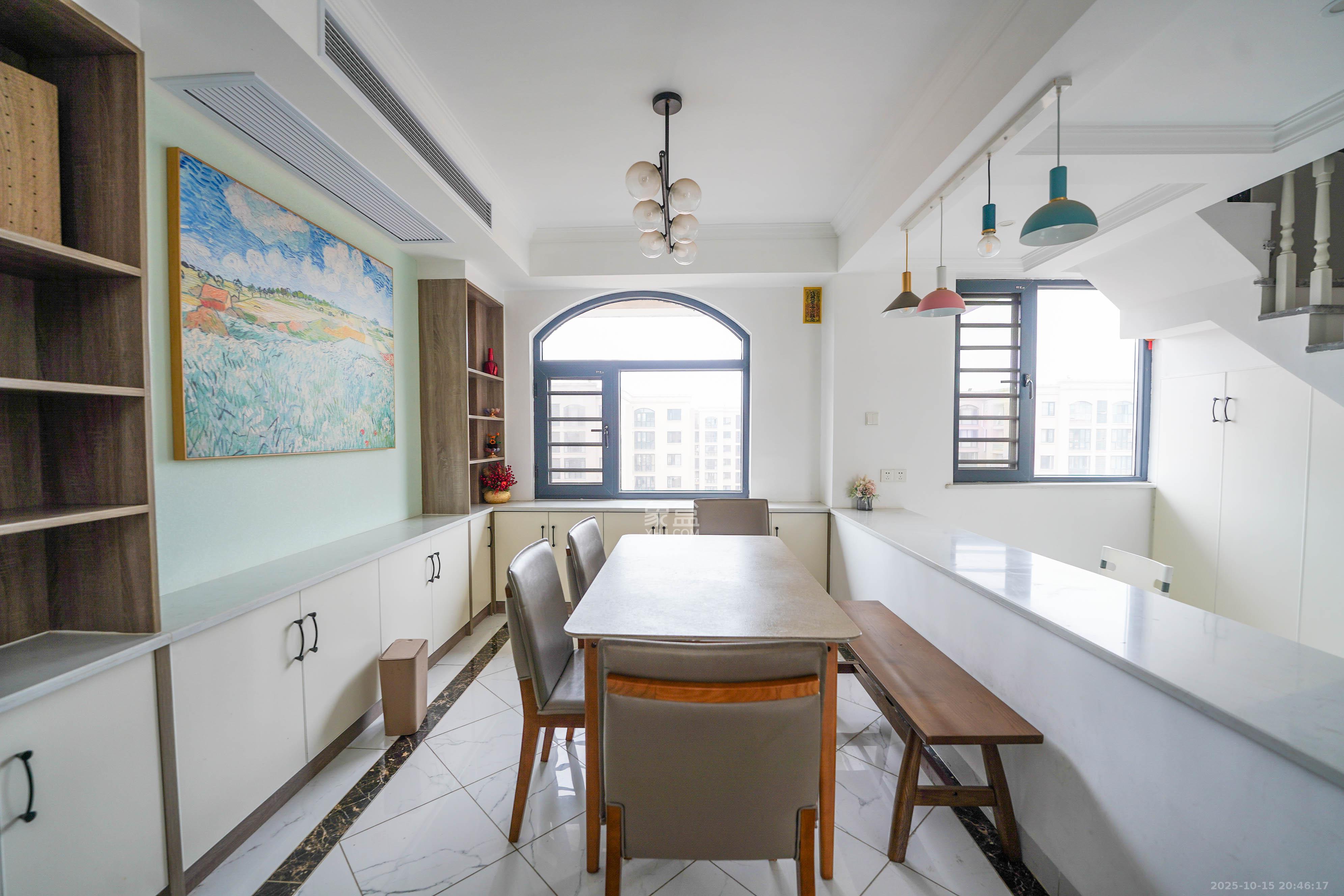 丽发新城  1室0厅0卫    170.0万客厅