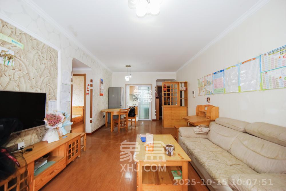 上海城小区 2室2厅1卫 1800.0元/月 上海城小区 2室2厅1卫 1800.0元/月室内图