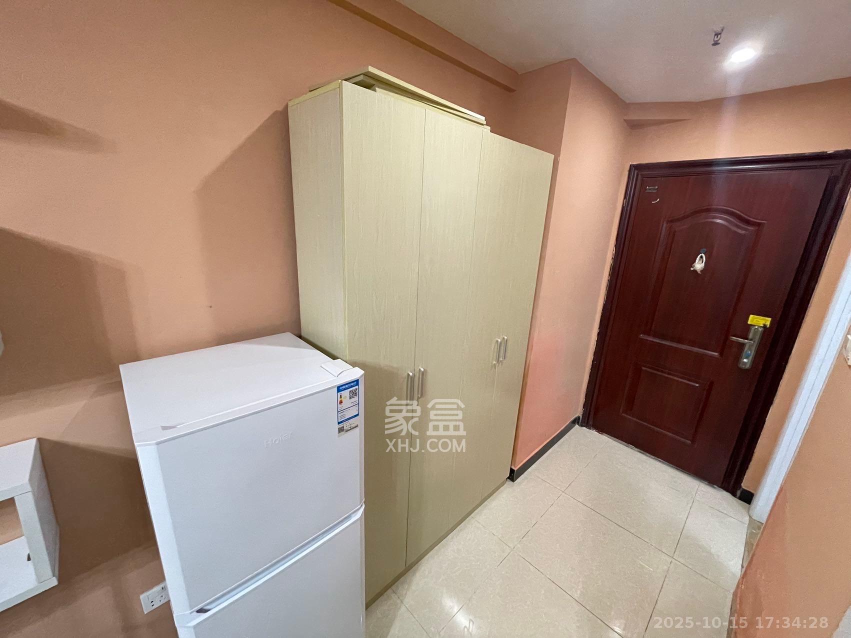 上林紫郡(锦顺和园) 1室1厅1卫 1400.0元/月 上林紫郡(锦顺和园) 1室1厅1卫 1400.0元/月室内图