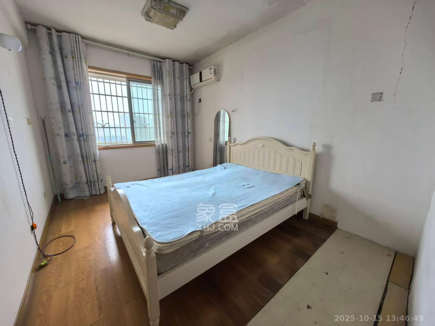 汇城上筑 2室1厅1卫 1800.0元/月 汇城上筑 2室1厅1卫 1800.0元/月室内图