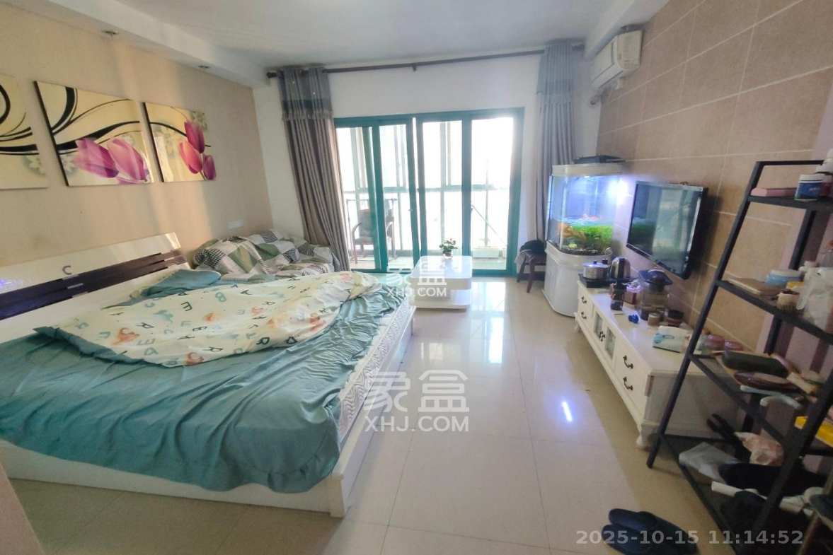 蝴蝶谷 1室1厅0卫 1100.0元/月 蝴蝶谷 1室1厅0卫 1100.0元/月室内图