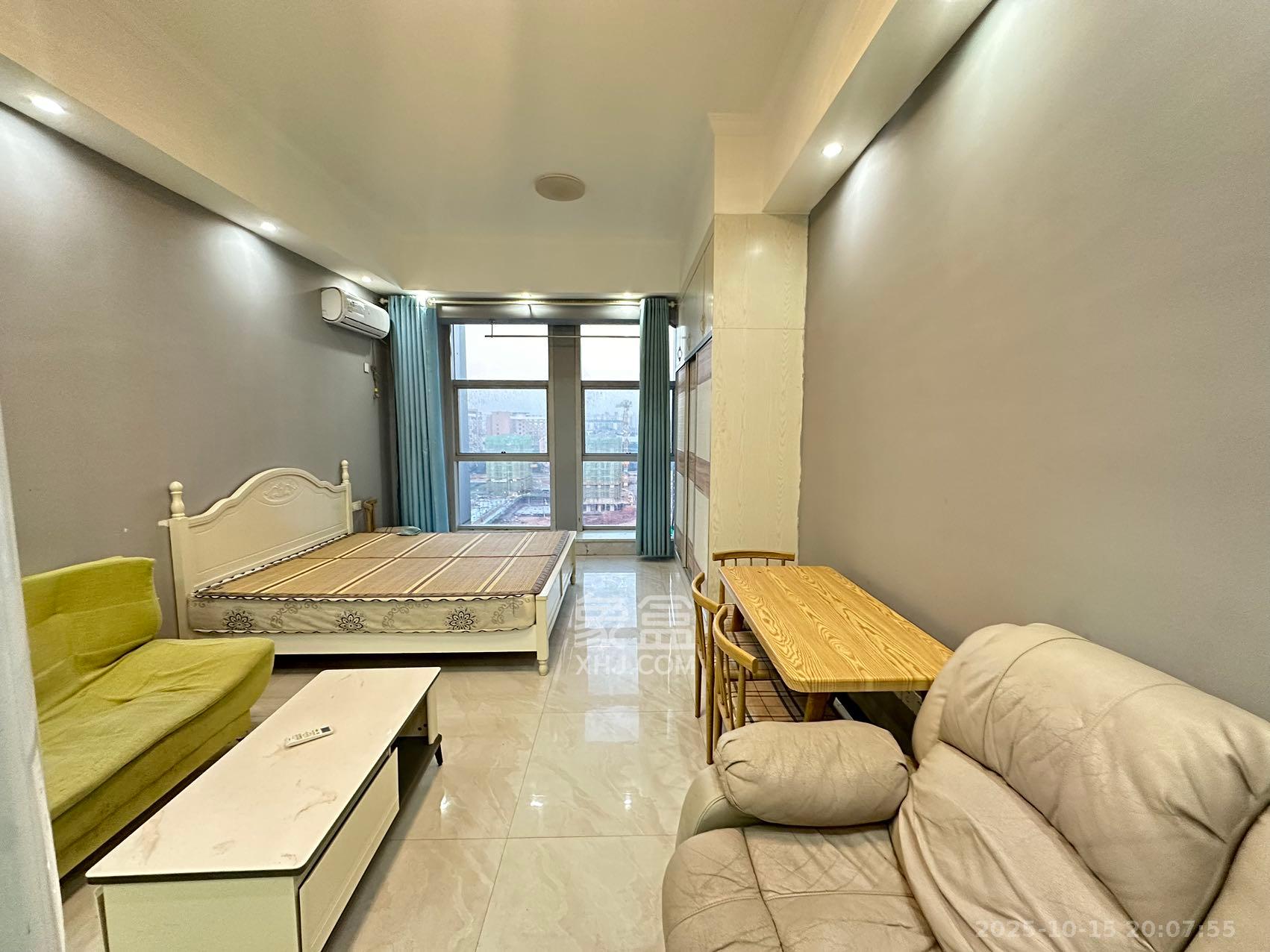 新兴企业中心  1室1厅1卫    1200.0元/月