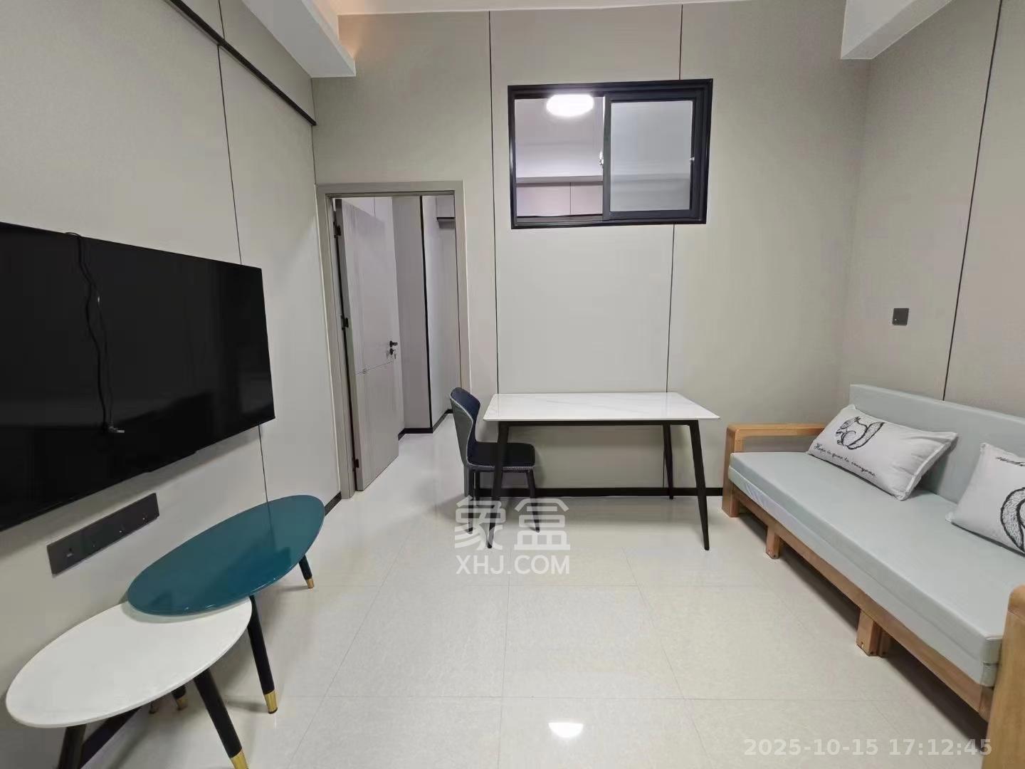 梅溪国际公寓（步步高新天地）  1室1厅1卫    1800.0元/月室内图