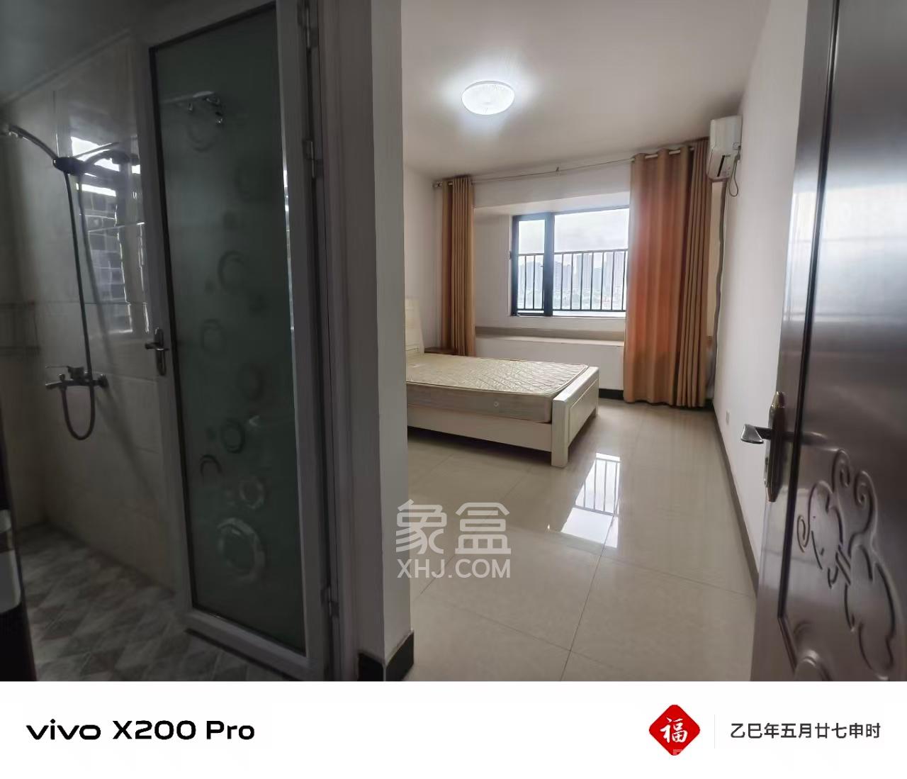 兴旺双铁城  4室2厅2卫    3000.0元/月室内图