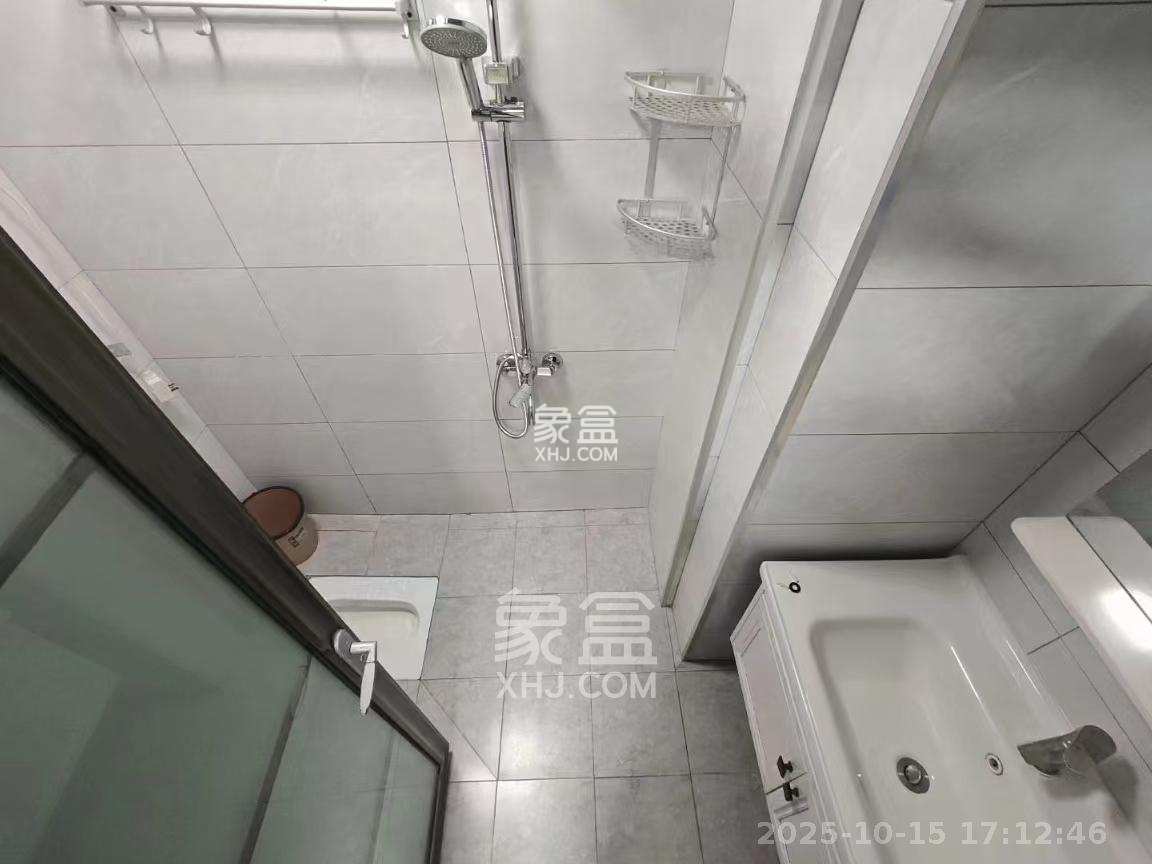 梅溪国际公寓(步步高新天地) 1室1厅1卫 1800.0元/月 梅溪国际公寓(步步高新天地) 1室1厅1卫 1800.0元/月室内图