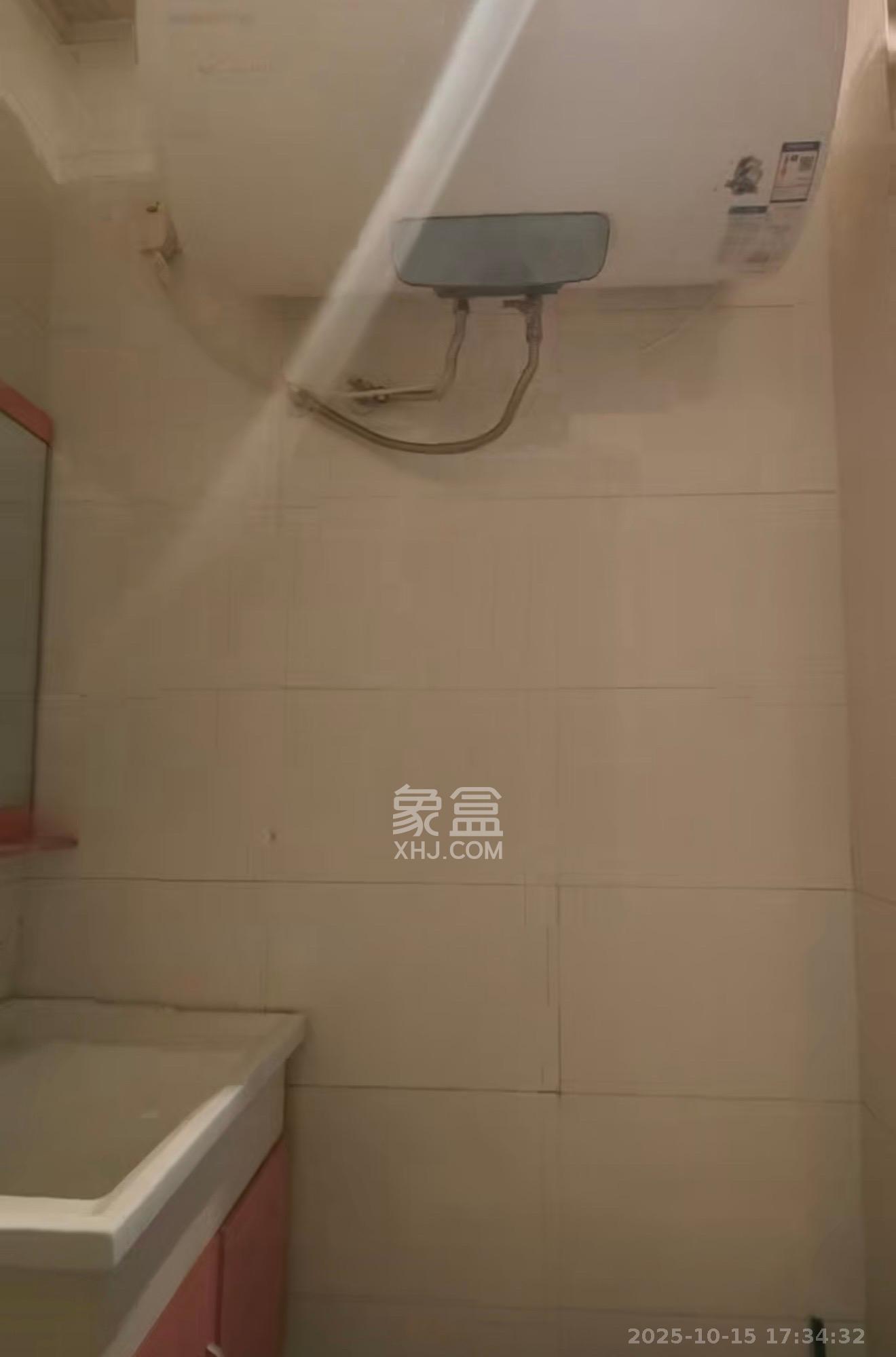 红树湾  1室1厅1卫    1100.0元/月室内图